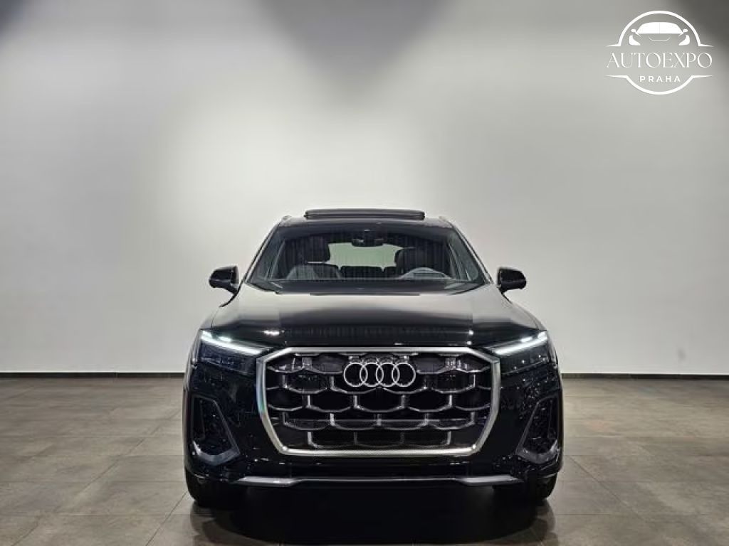 Audi Q7, 50 TDI S Line * - fotka 4
