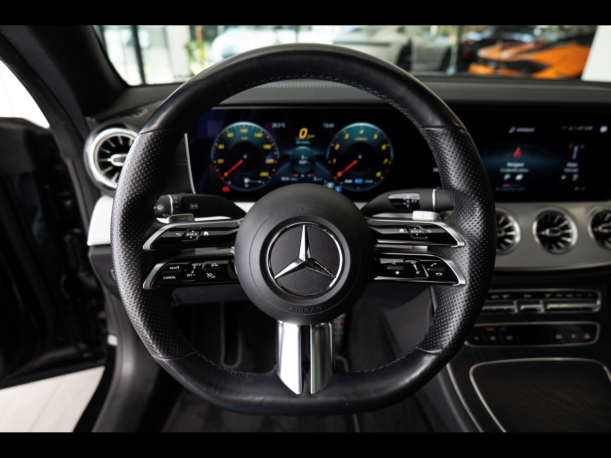 Mercedes-Benz Třídy E, d 4M coupé Burmester/360/Pano - fotka 6