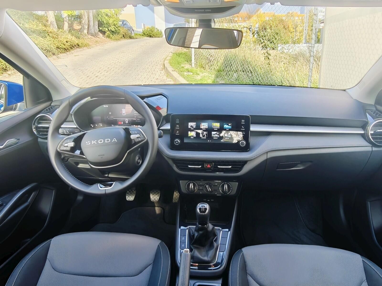Škoda Fabia, 1,0 TSI 70 kW 130 let - fotka 6
