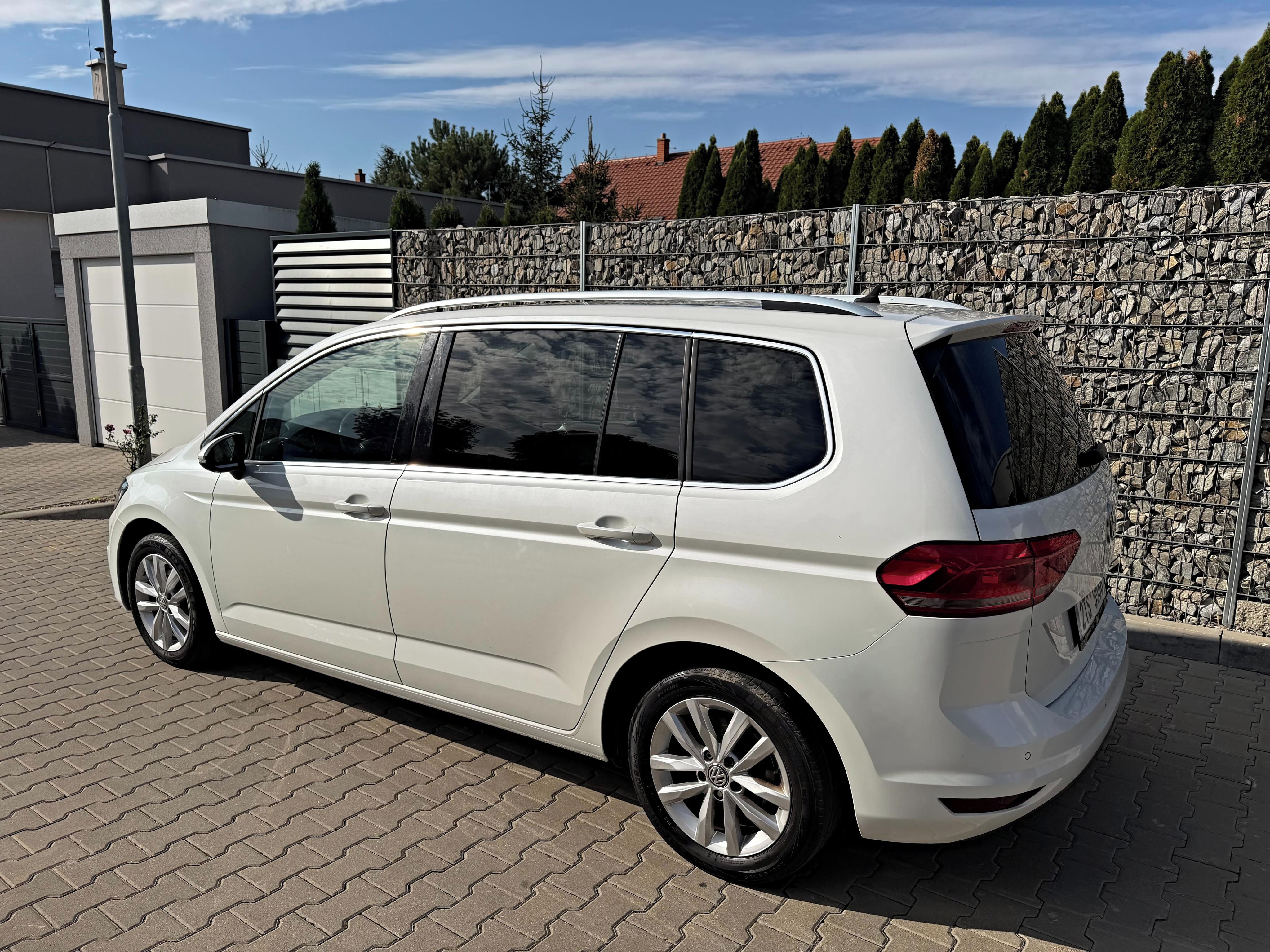 Volkswagen Touran, 1.6TDI 85KW, Adaptivní tempo. - fotka 4