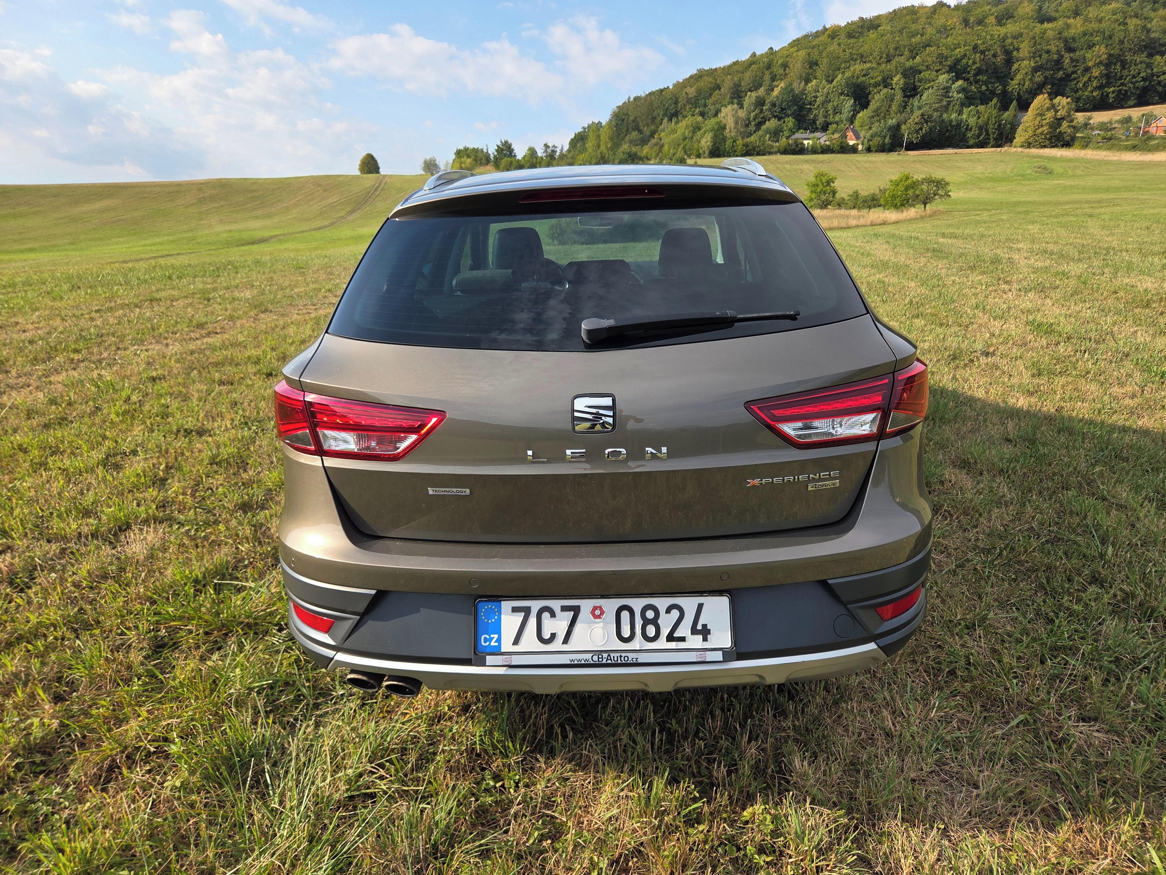 Seat Leon, Seat Leon 2.0 TDI X-perience - fotka 4