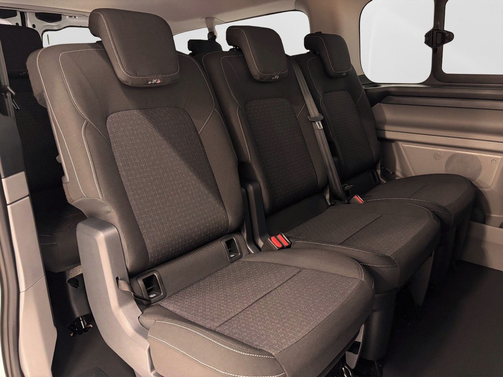 Ford Transit Custom, kombi 2.0 Ecoblue L2 Trend - fotka 3
