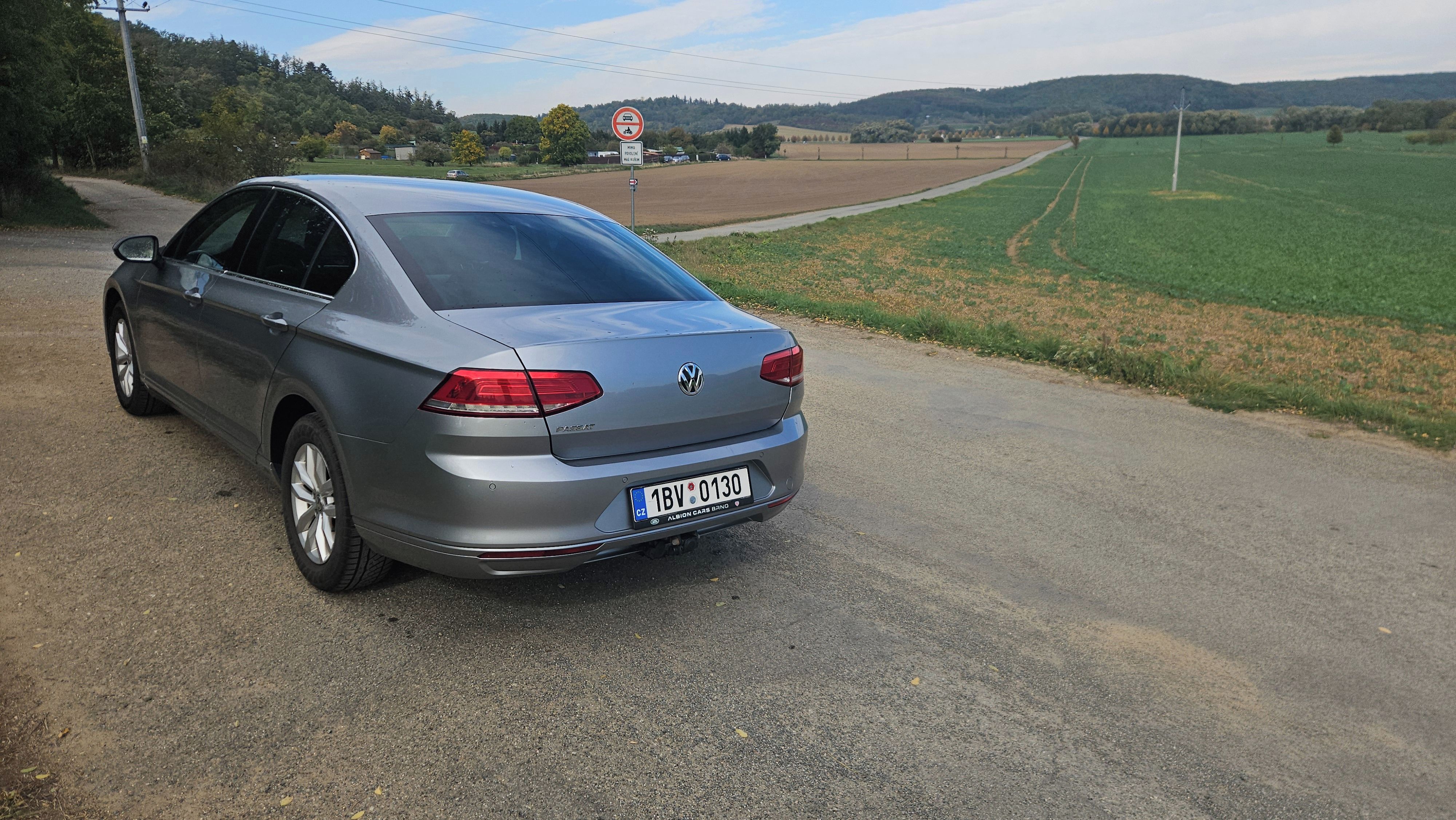 Volkswagen Passat - fotka 4