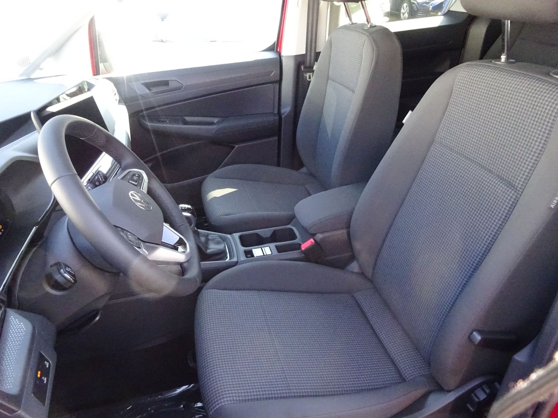 Volkswagen Caddy, Caddy Trend 1,5 TSI - fotka 6