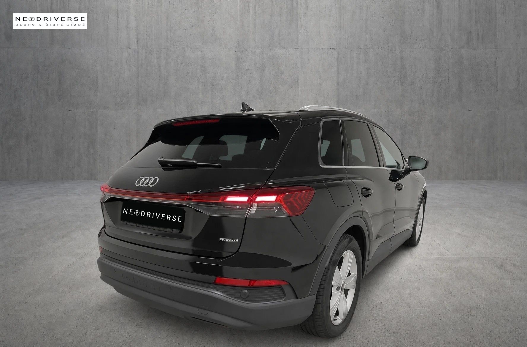 Audi Q4 e-tron, Quatro tažné HuD tepelko - fotka 6
