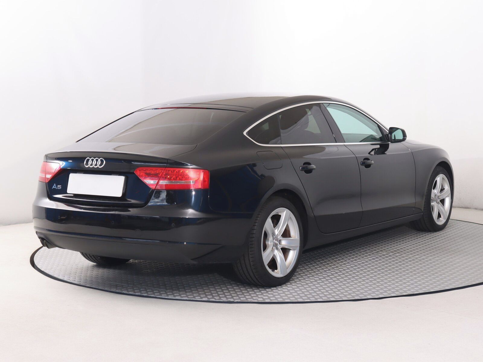 Audi A5, 2.0 TDI, Automat, Serv.kniha - fotka 5