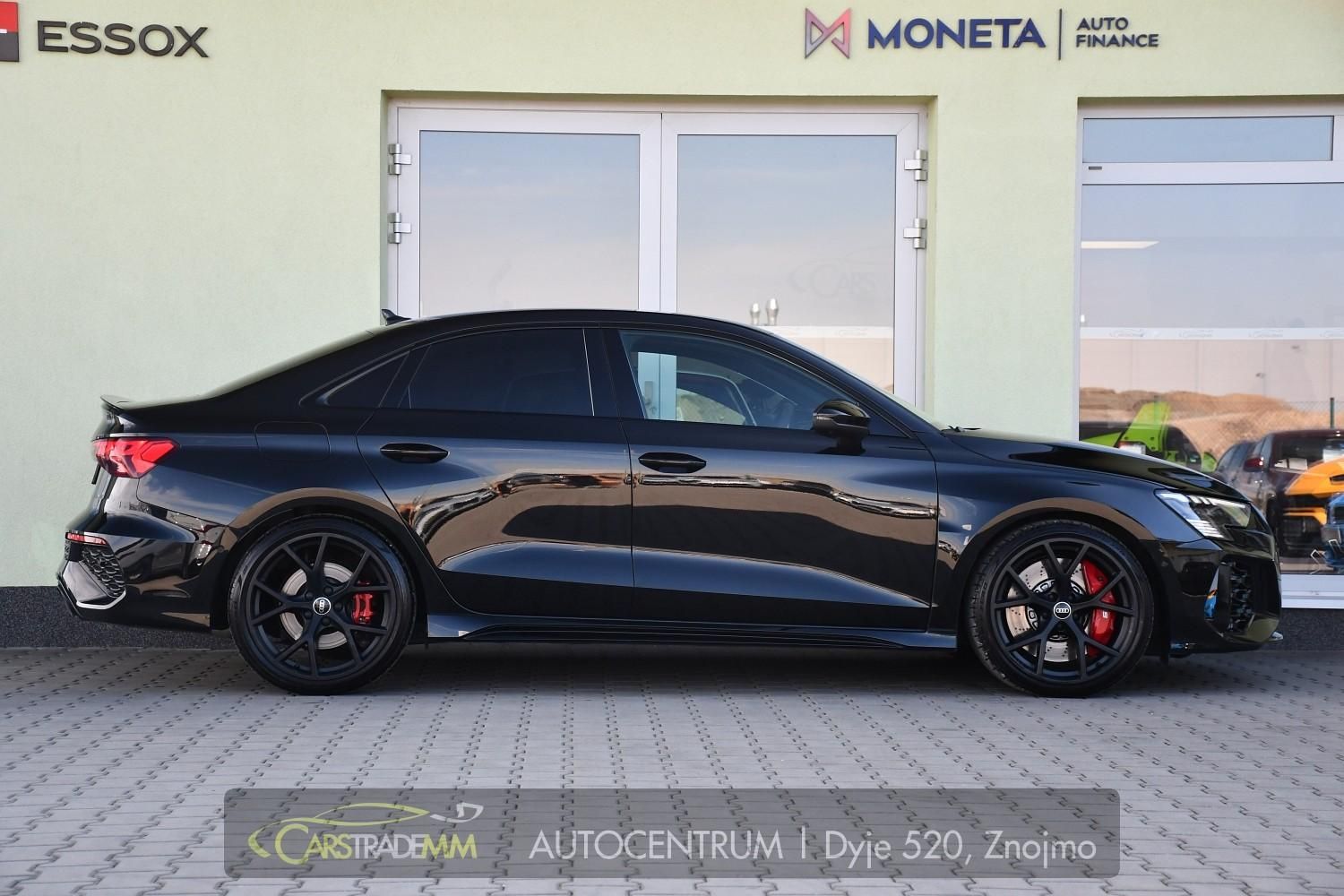 Audi RS3, 2.5TFSI Q ACC 1.M ČR - fotka 6