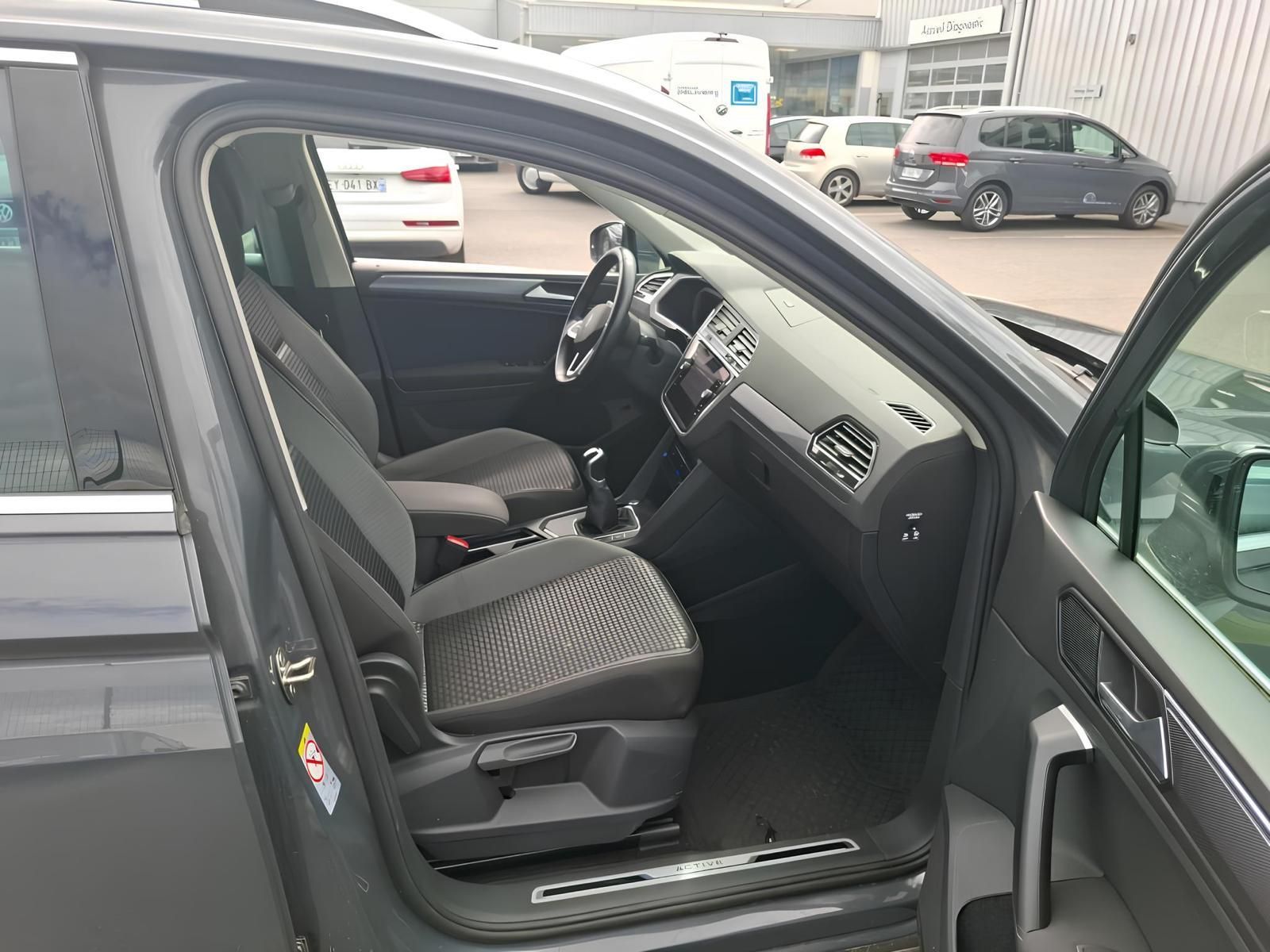 Volkswagen Tiguan, 2.0TDI 110kW Matrix DPH TZ - fotka 4