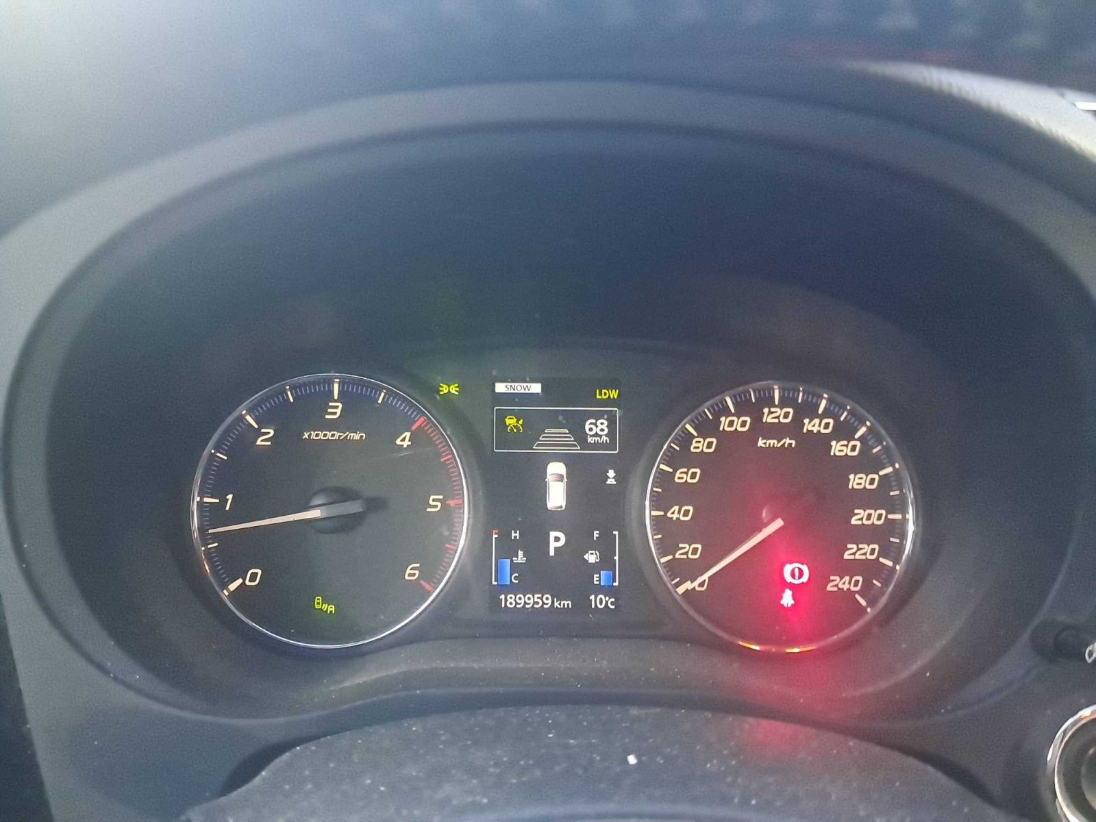 Mitsubishi Outlander, 2.2 DI-D, Instyle, 4X4 - fotka 3