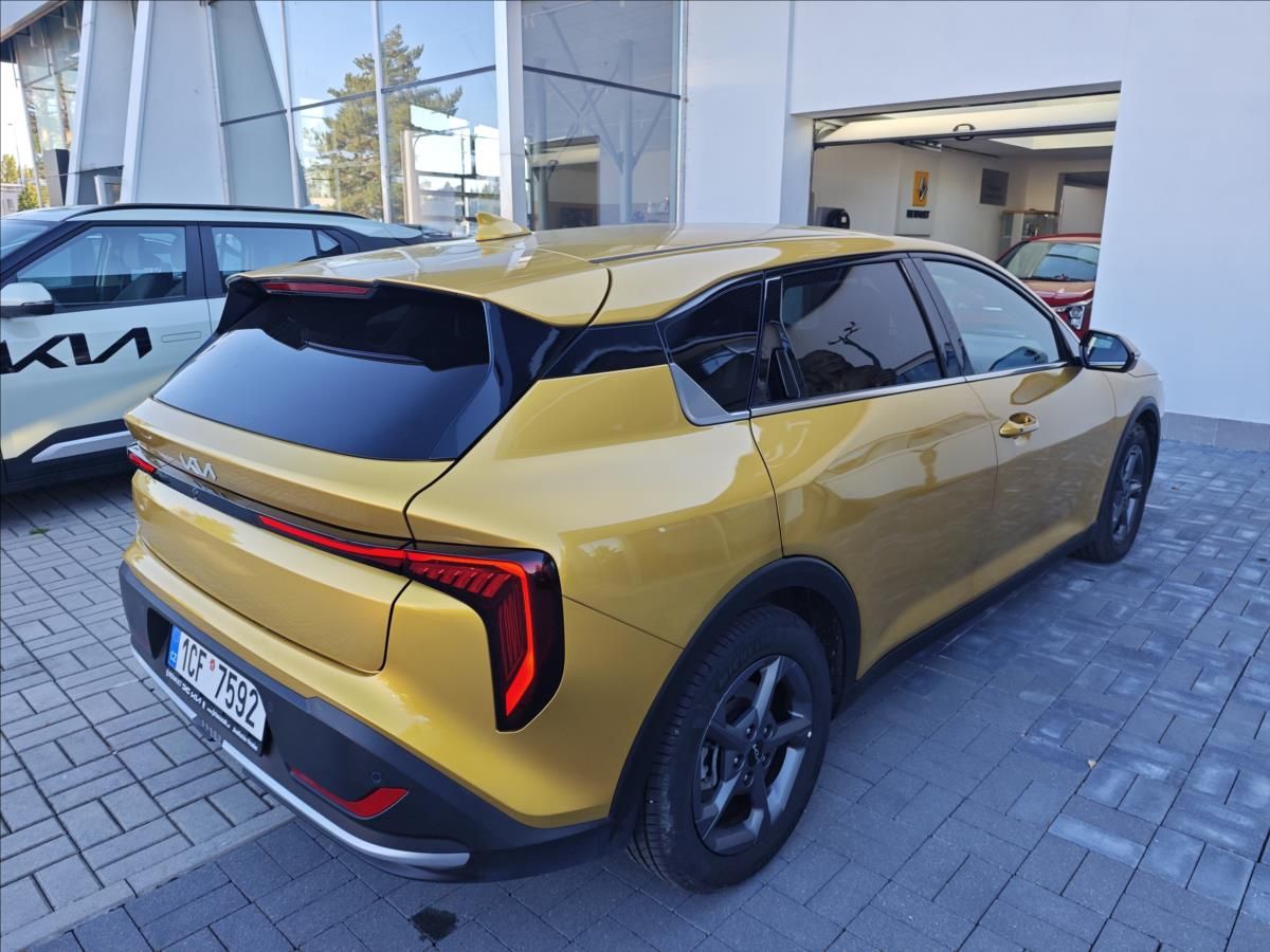 Kia K4, 1,6 T-GDI 110kW 7DCT  TOP - fotka 6