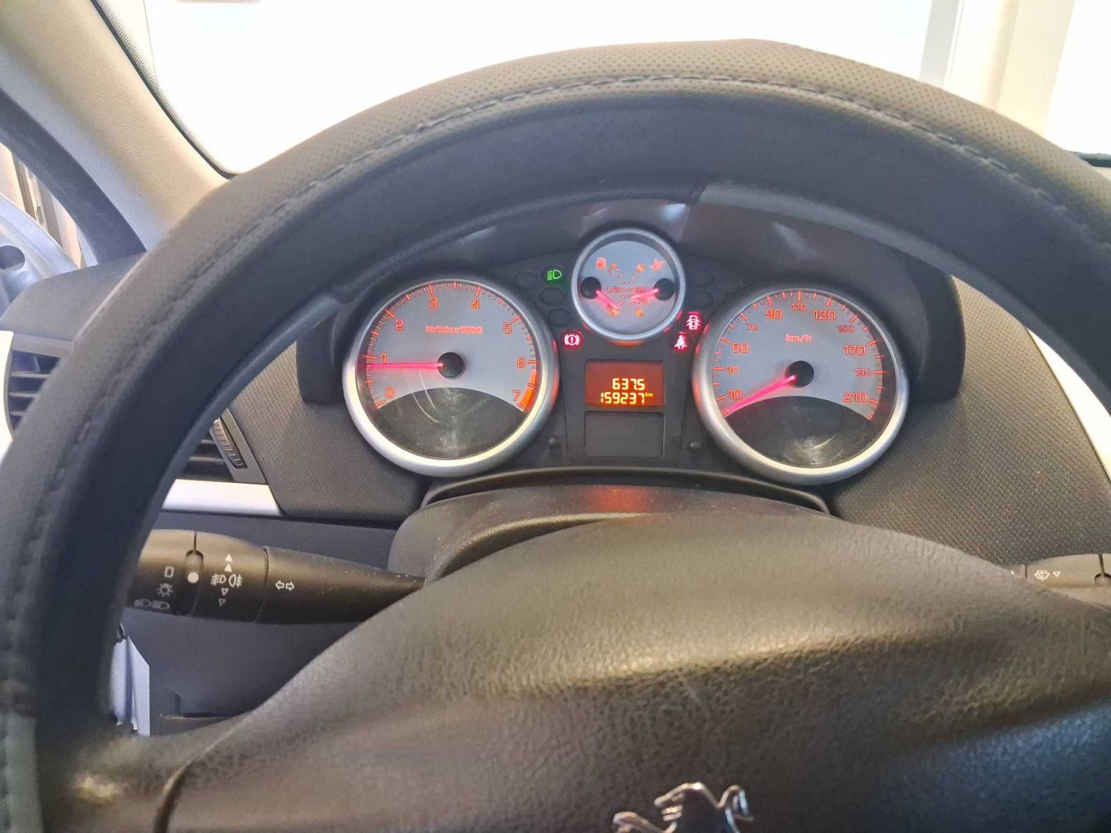 Peugeot 207, 1.4 VTi, po STK, levný provoz - fotka 3