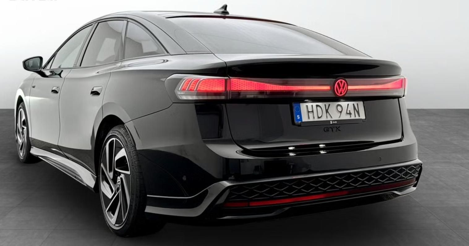 Volkswagen ID.7, GTX SoH 95% 360k Tažné Matrix - fotka 4