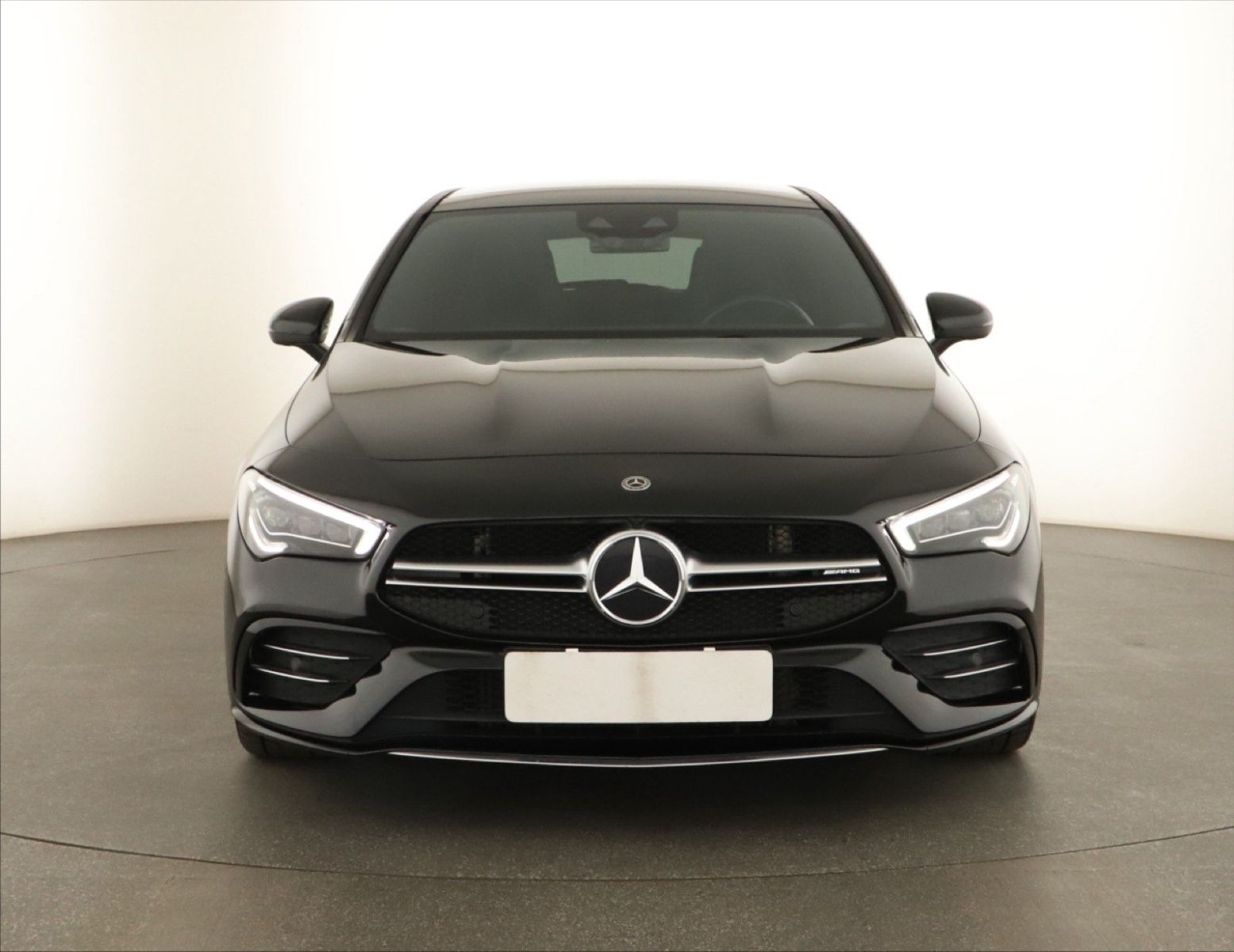 Mercedes-Benz CLA, 35 AMG, 4X4, Automat - fotka 2