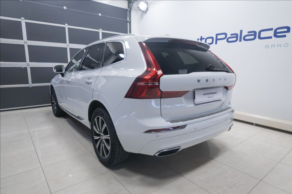 Volvo XC60, 2,0 B4 AWD INSCRIPTION 1. MAJ - fotka 6