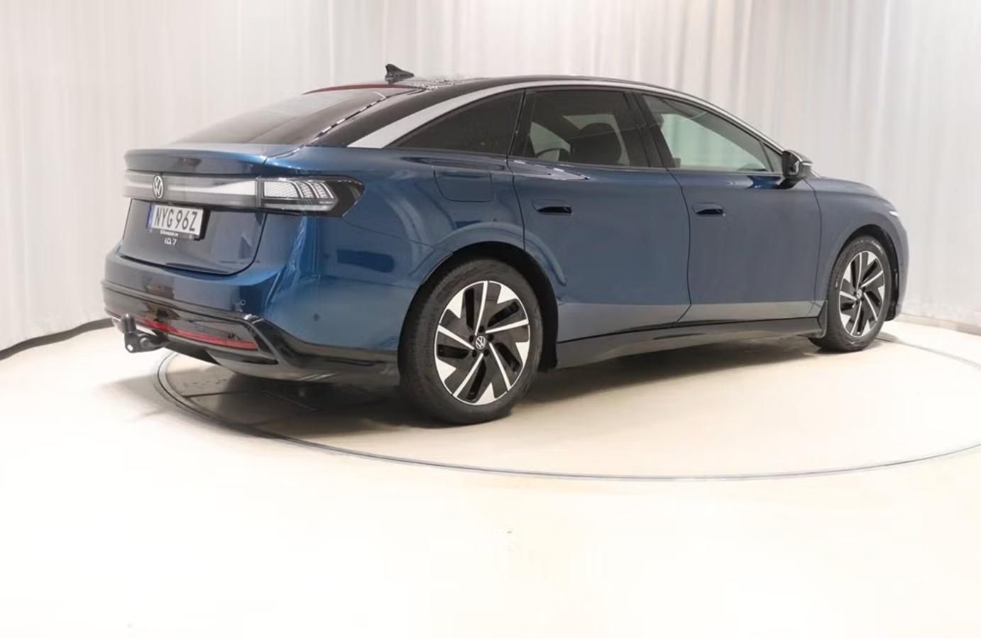 Volkswagen ID.7, Pro 360k Tažné Matrix Masáž - fotka 4