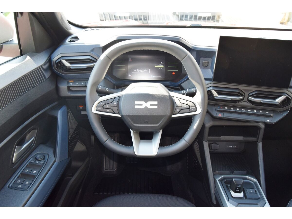 Dacia Duster, Journey Hybrid 140 - fotka 6