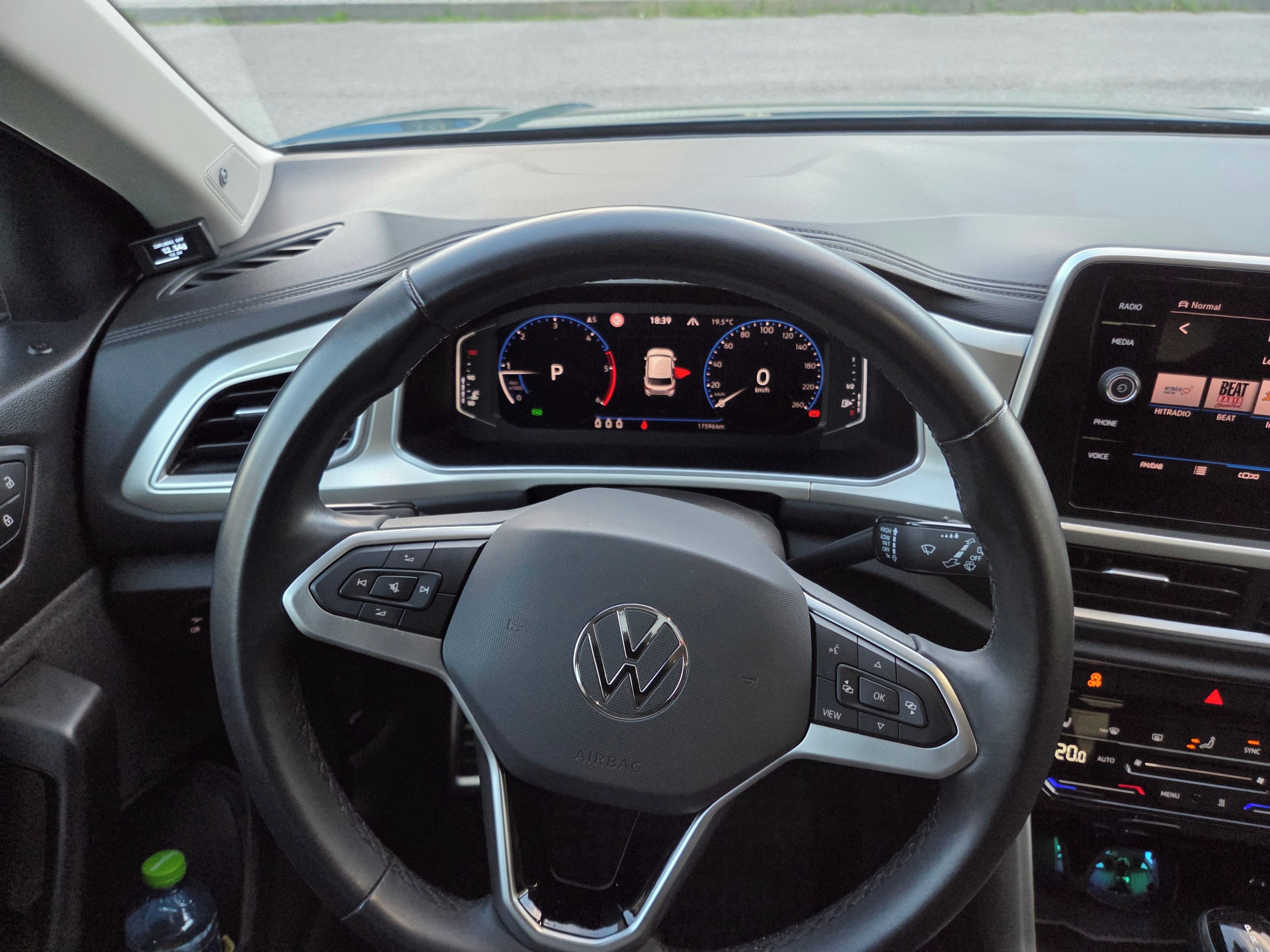 Volkswagen T-Roc, 2.0 TDI, 110 kW, DSG, Webasto - fotka 6