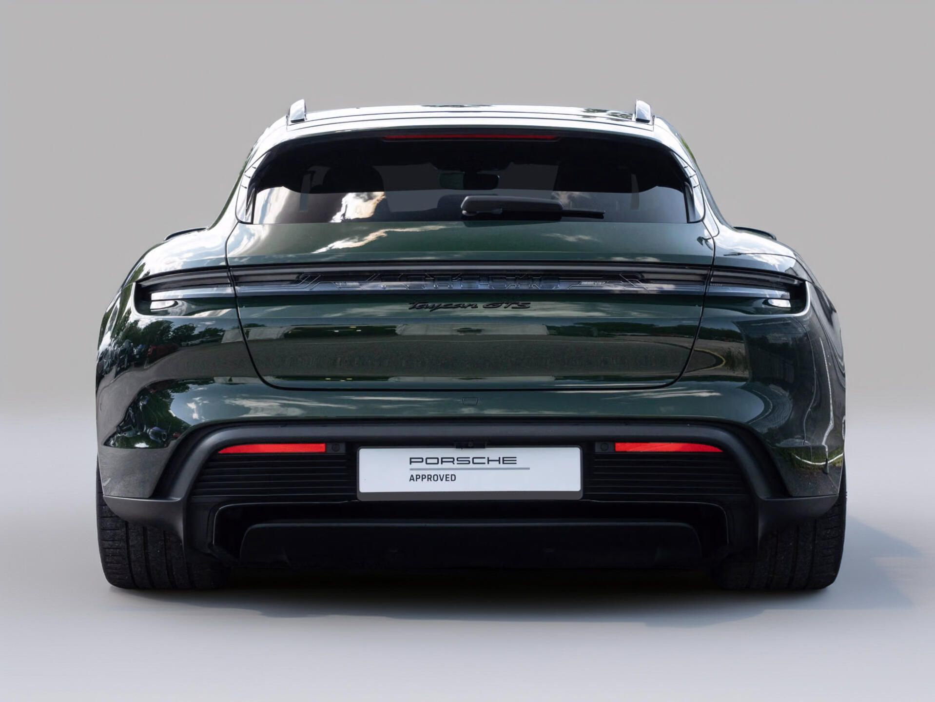 Porsche Taycan, GTS Sport Turismo HuD Pano Ven - fotka 5