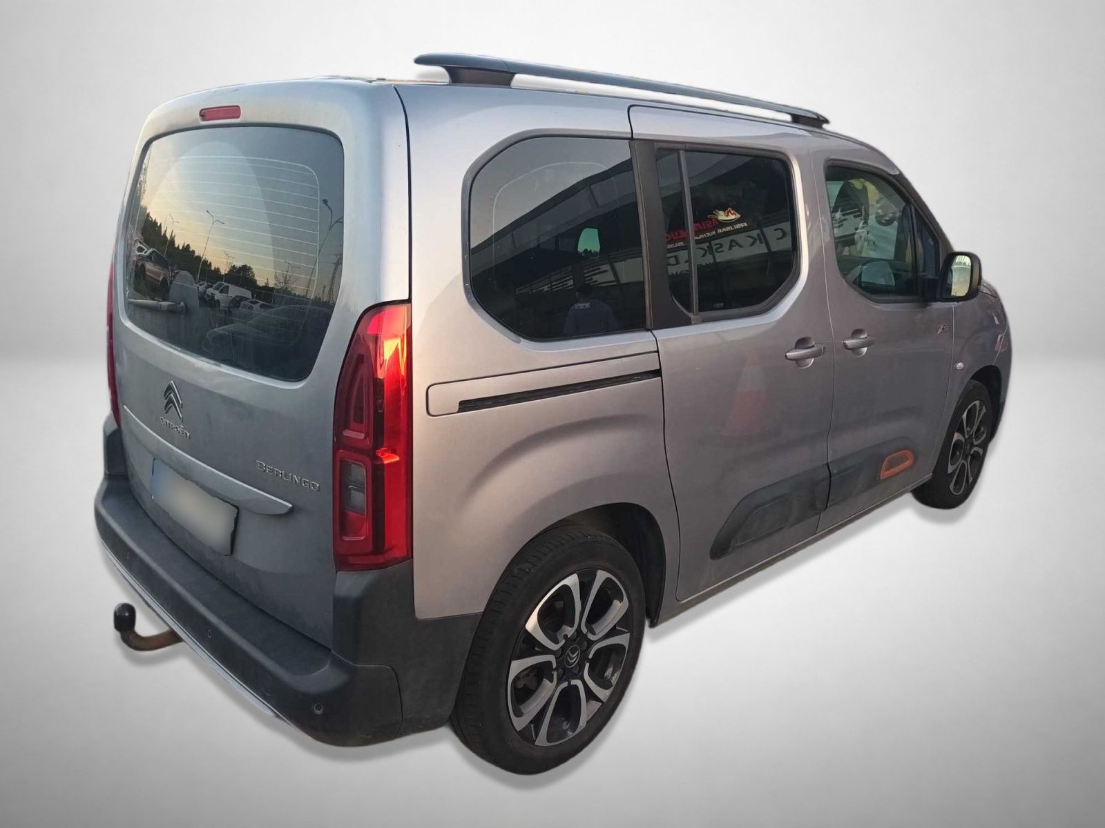 Citroën Berlingo, 1.2 PureTech, XTR, 5Míst - fotka 2