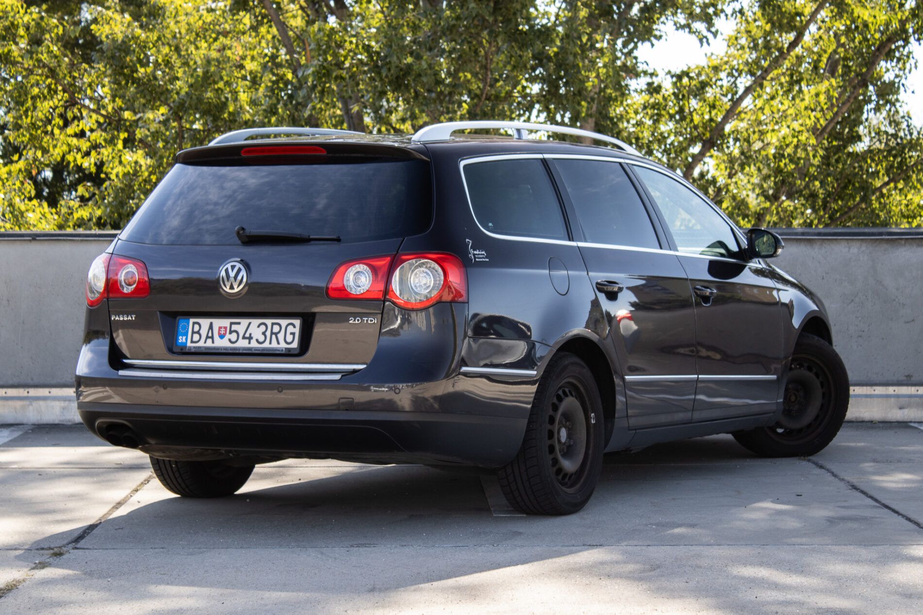 Volkswagen Passat Variant - fotka 5