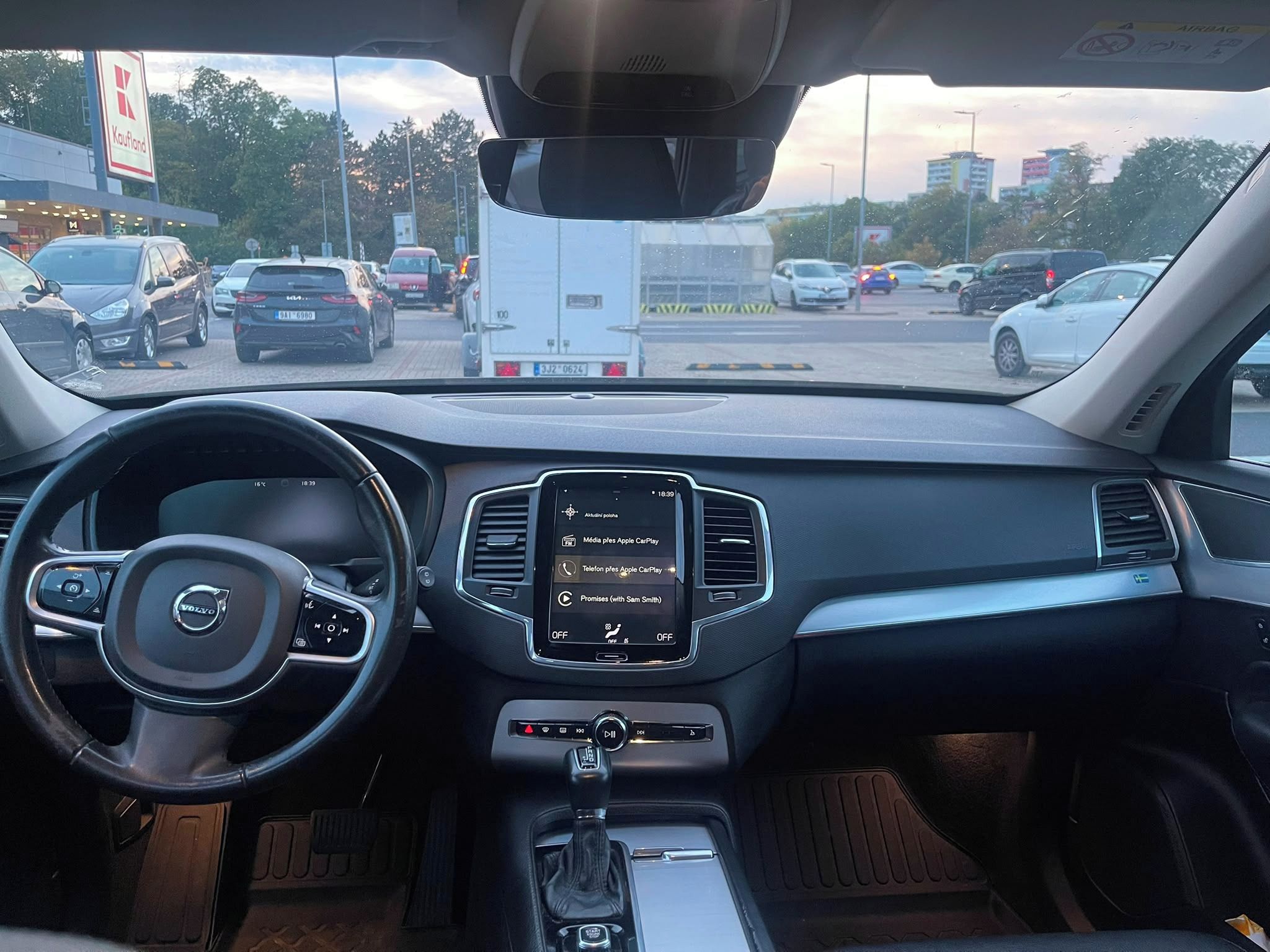 Volvo XC90, D5 AWD 173 kW - Servisováno - fotka 6