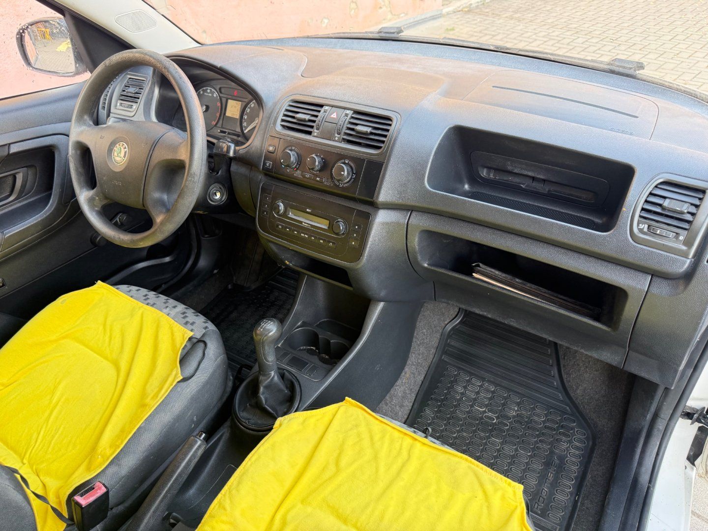 Škoda Roomster, Praktik 1.2 HTP - bez koroze ! - fotka 6