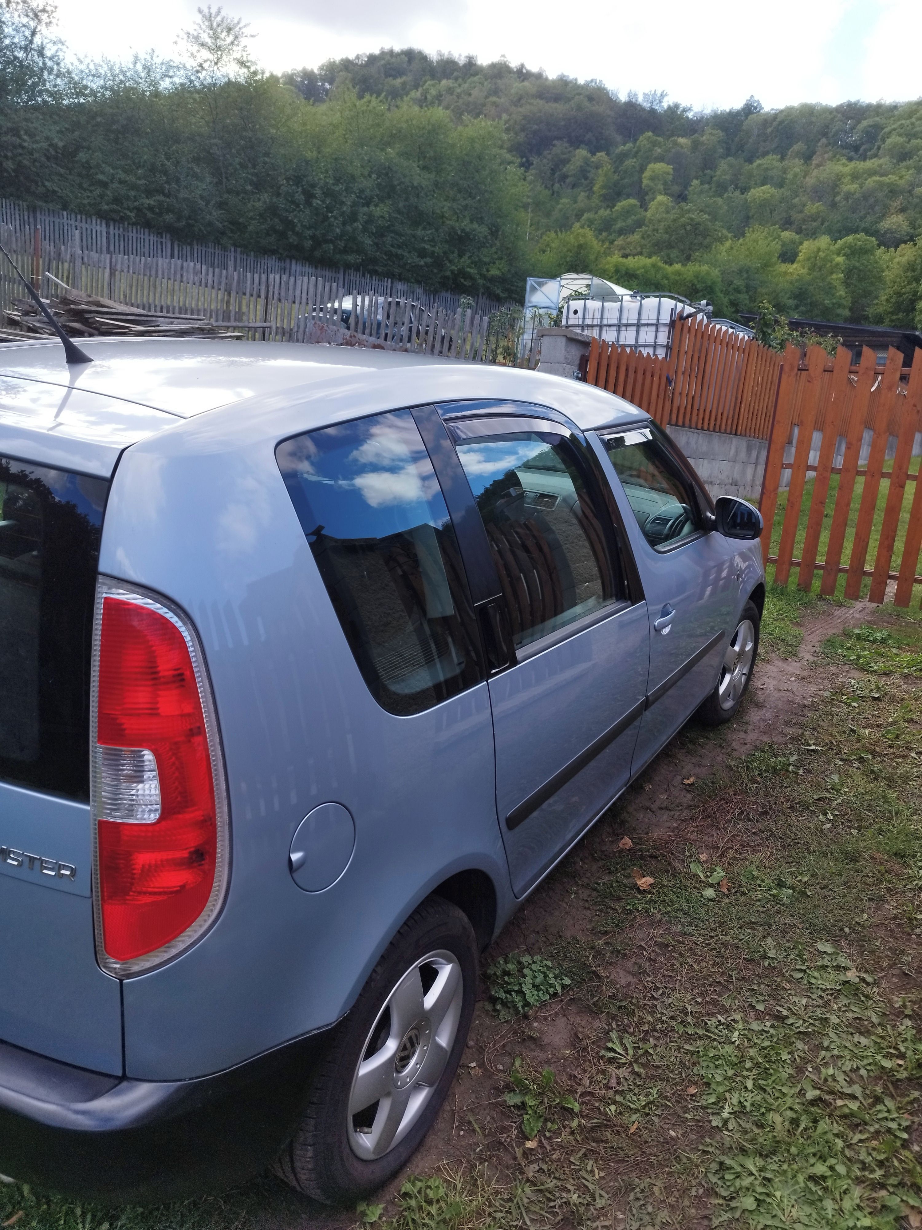 Škoda Roomster, Škoda Roomster 1.6 tdi,66kw - fotka 4