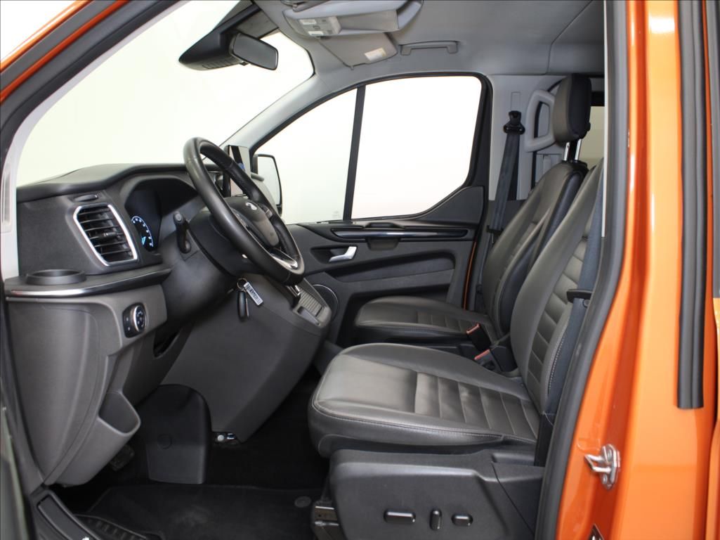 Ford Tourneo Custom, 2,0 EB 125kW AT L2 Titan.X ČR - fotka 6
