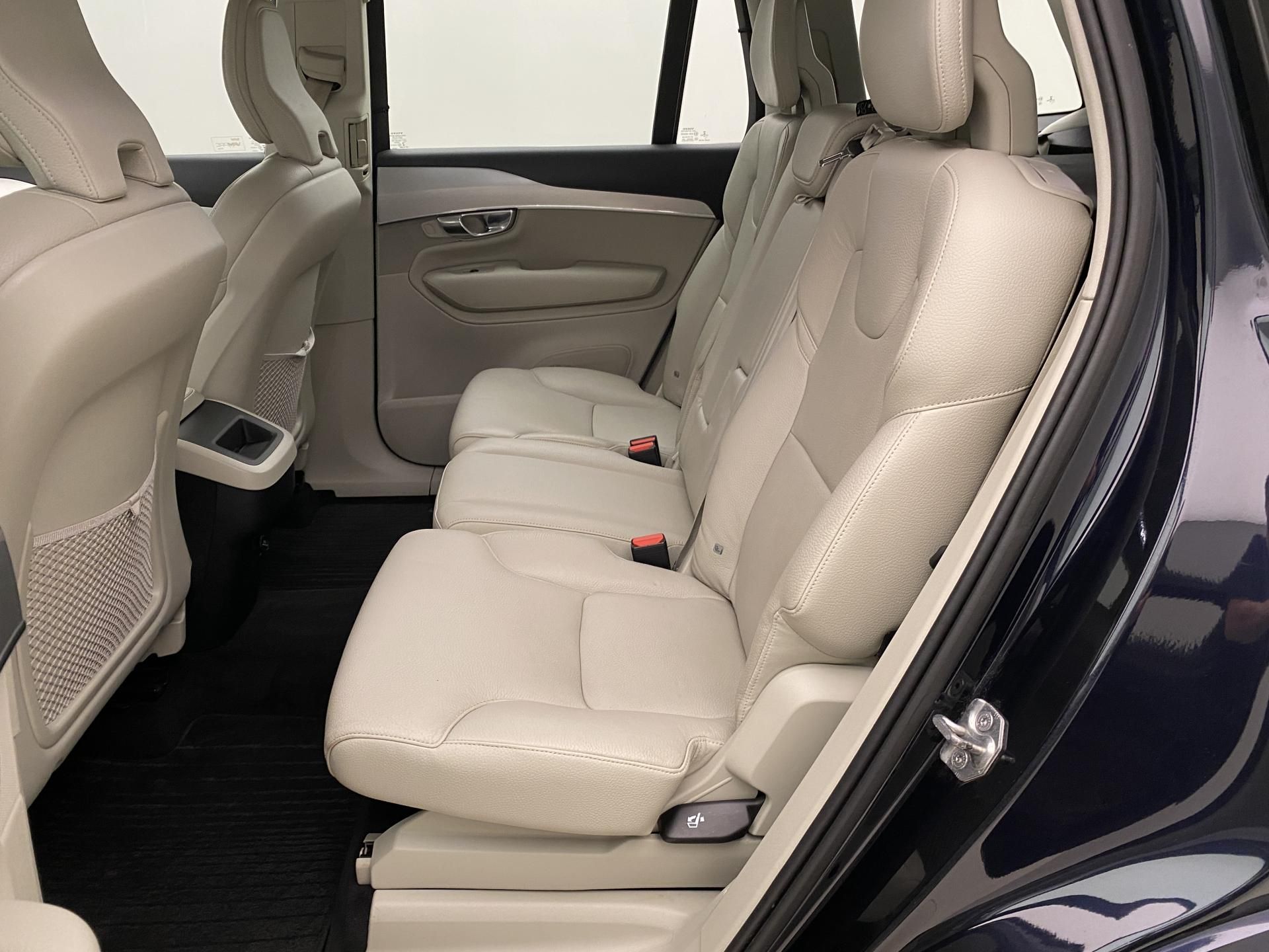 Volvo XC90, D5 AWD MOMENTUM AUT CZ 7míst - fotka 5