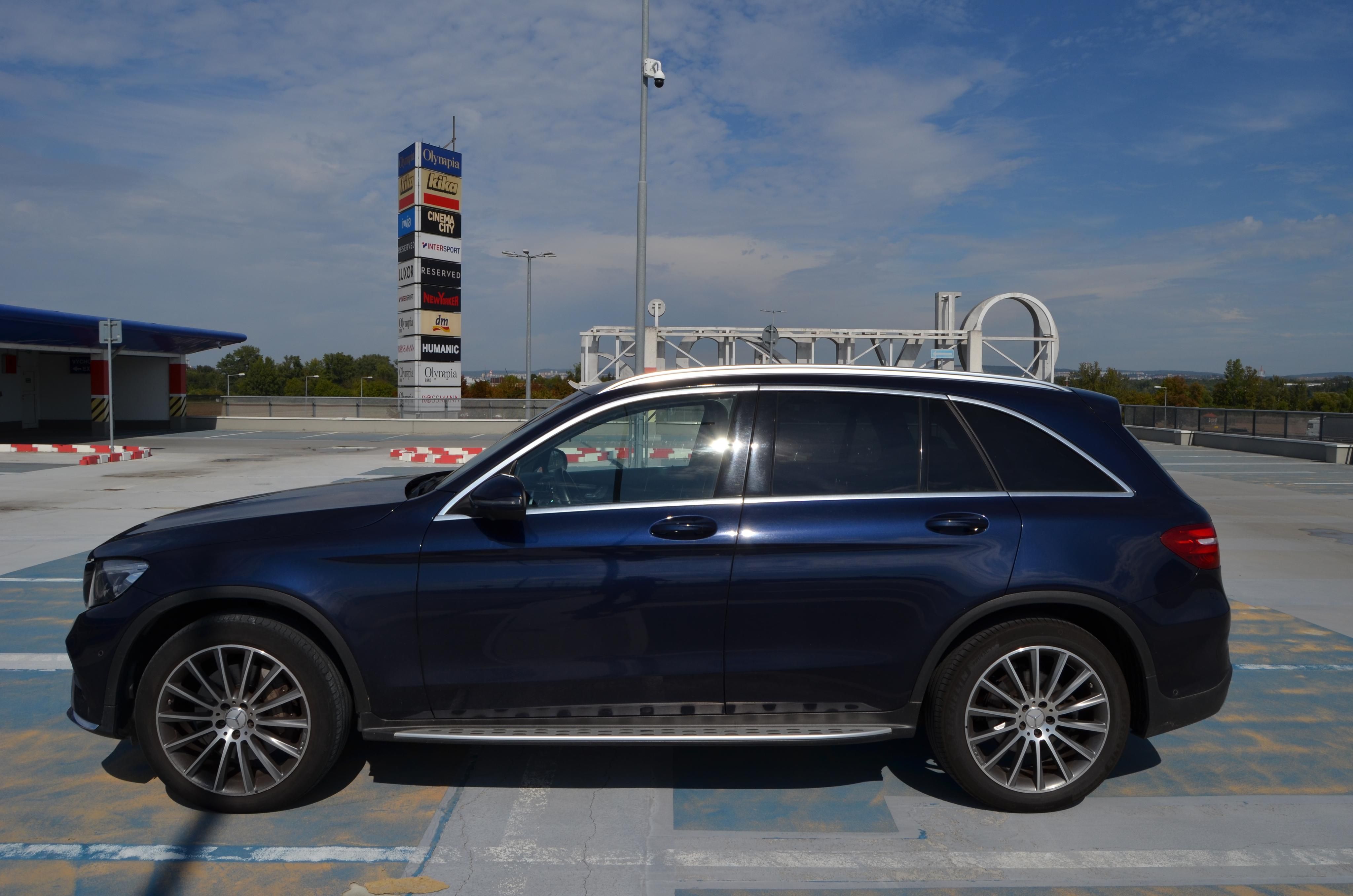 Mercedes-Benz GLC, Mercedes-Benz GLC 350 d 4MATIC - fotka 3