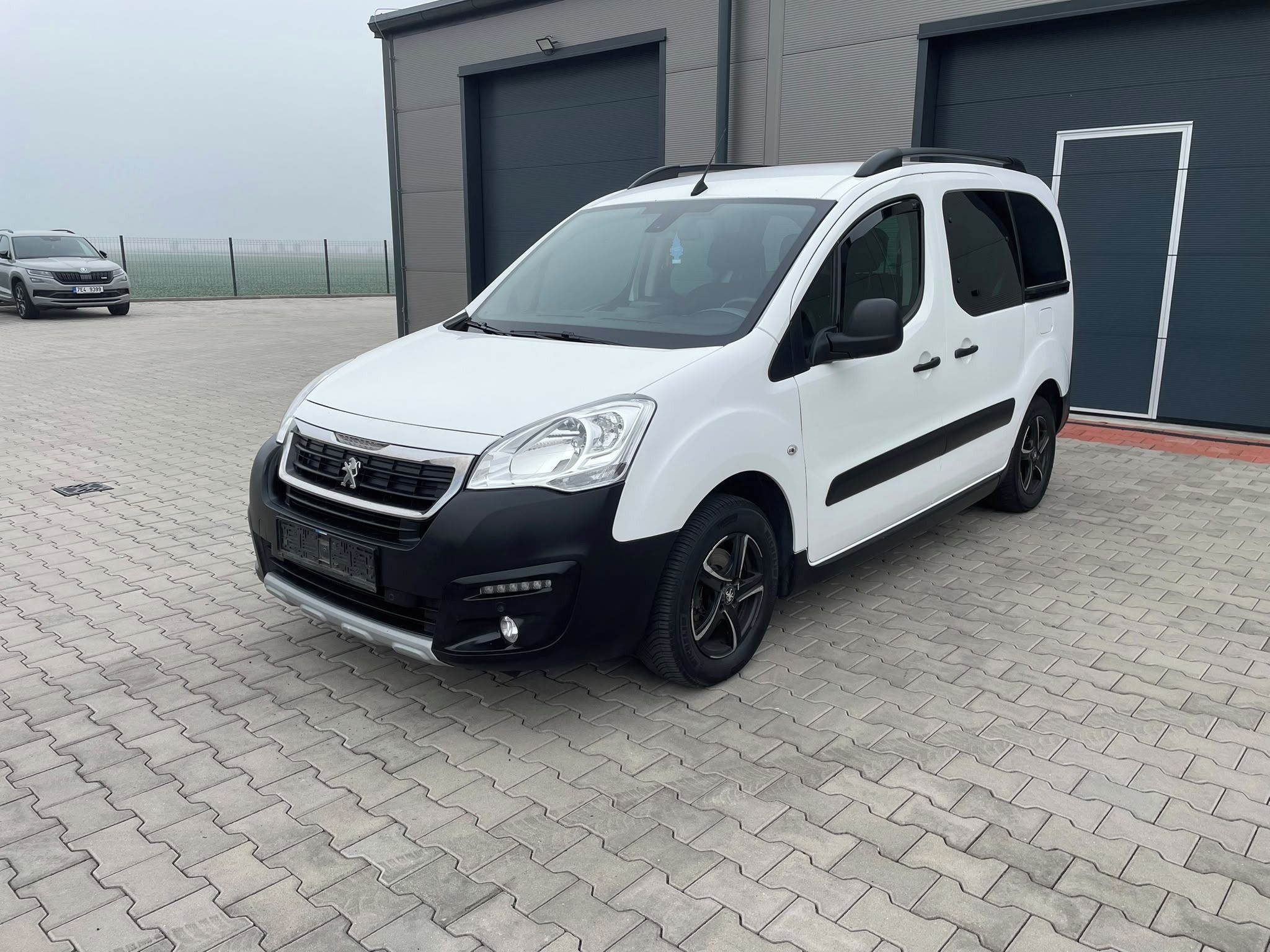 Citroën Berlingo, XTR 1.6Hdi 88kw, kamera - fotka 2