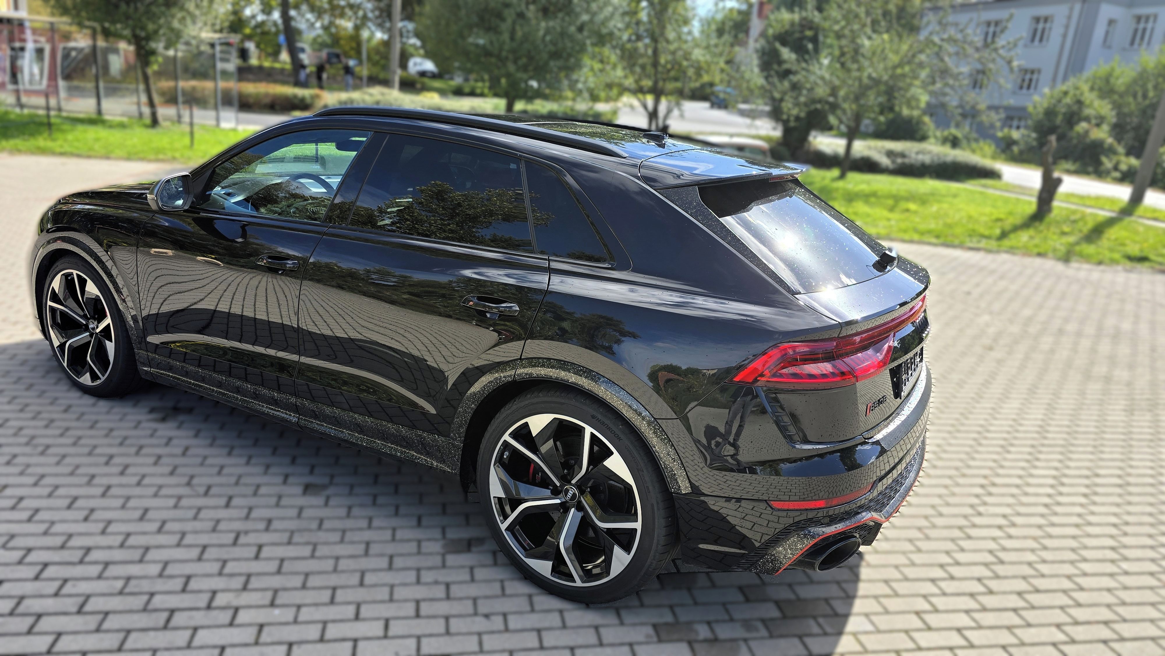 Audi RS Q8, 23" kola Audi  keramické brzdy - fotka 6