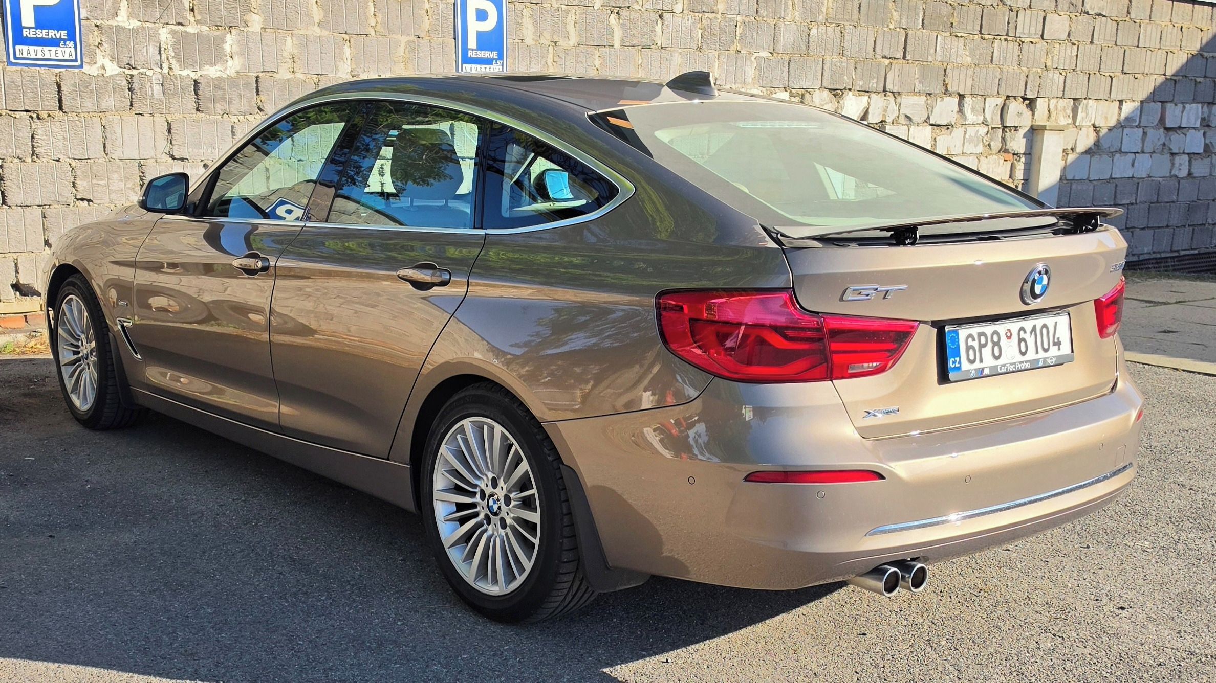 BMW Řada 3, BMW 320d xDrive GT, 1. MAJITEL - fotka 6