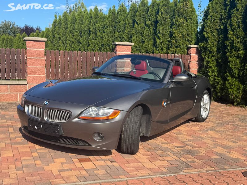 BMW Z4, 3.0i (170kw) manuál, 147tis km