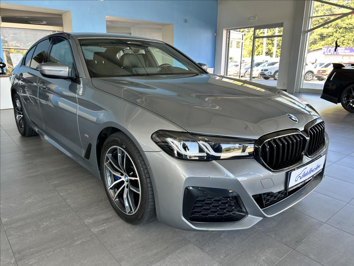 BMW Řada 5, 3,0   530xD,210kW,ČR,M-SPORT,D