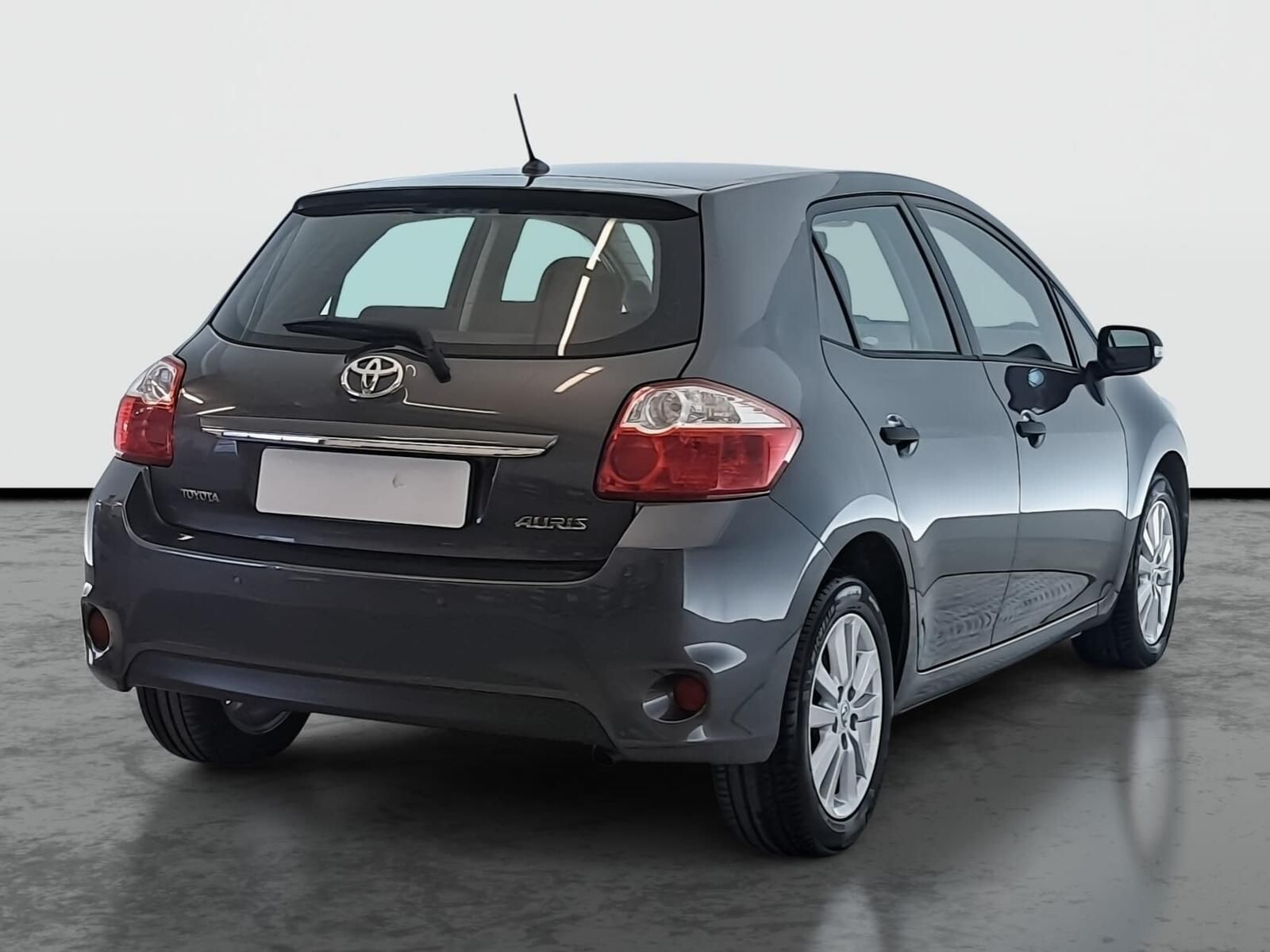 Toyota Auris, 1.3 Dual VVT-i - fotka 5