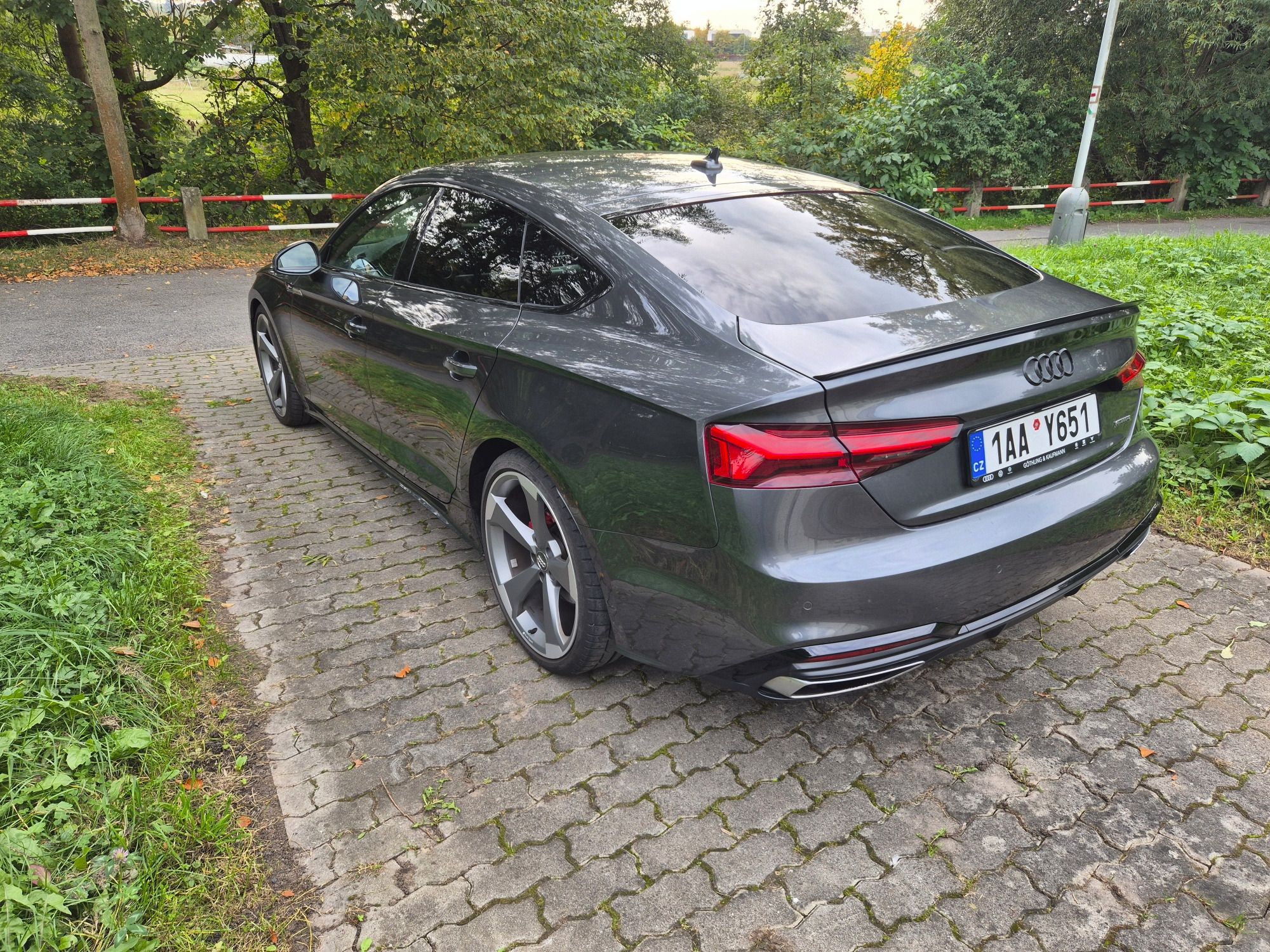 Audi A5, Audi A5 40tdi quatro automat - fotka 5