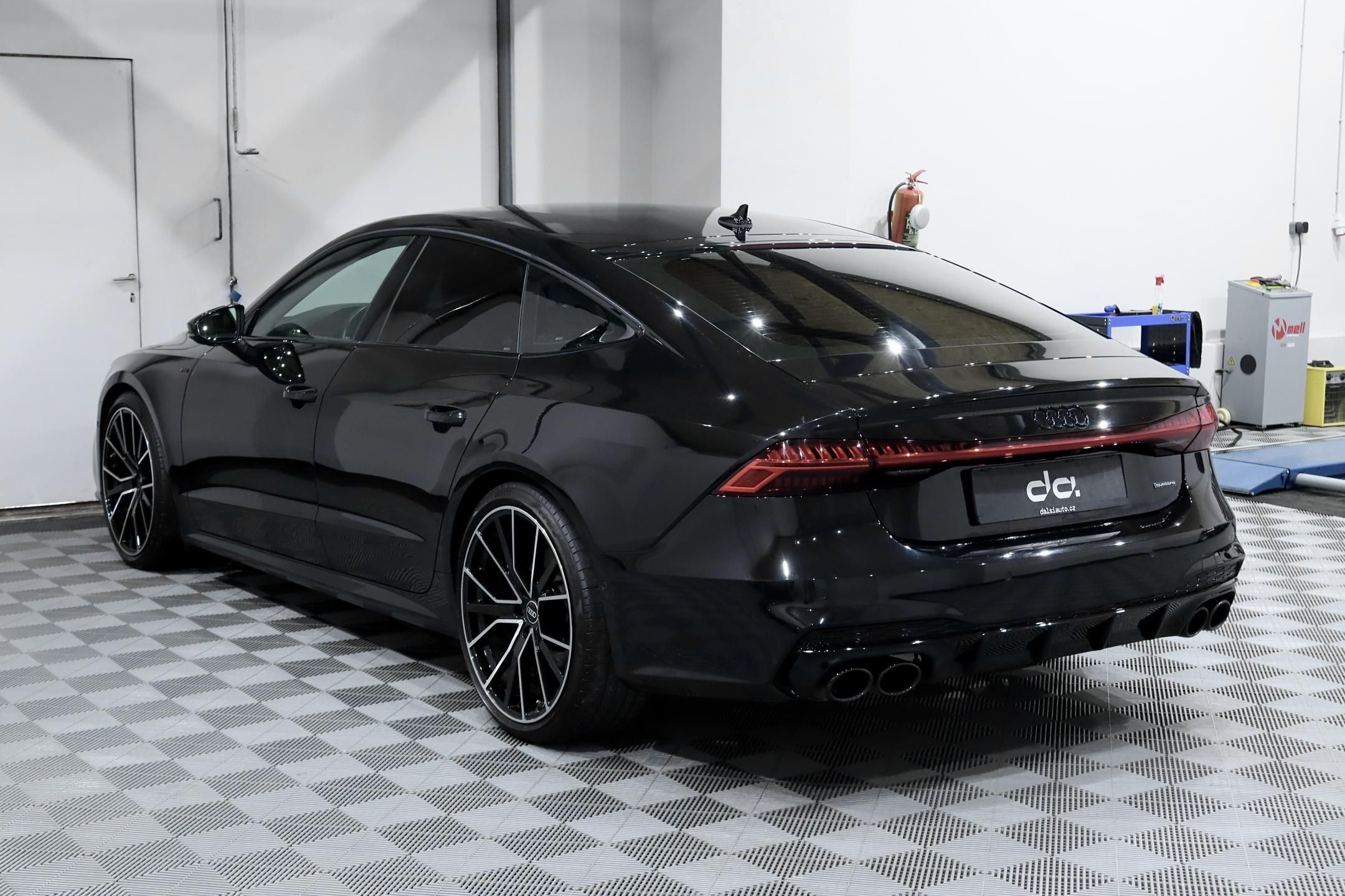 Audi A7, 55 TFSI 3.0 V6 quattro S line - fotka 4