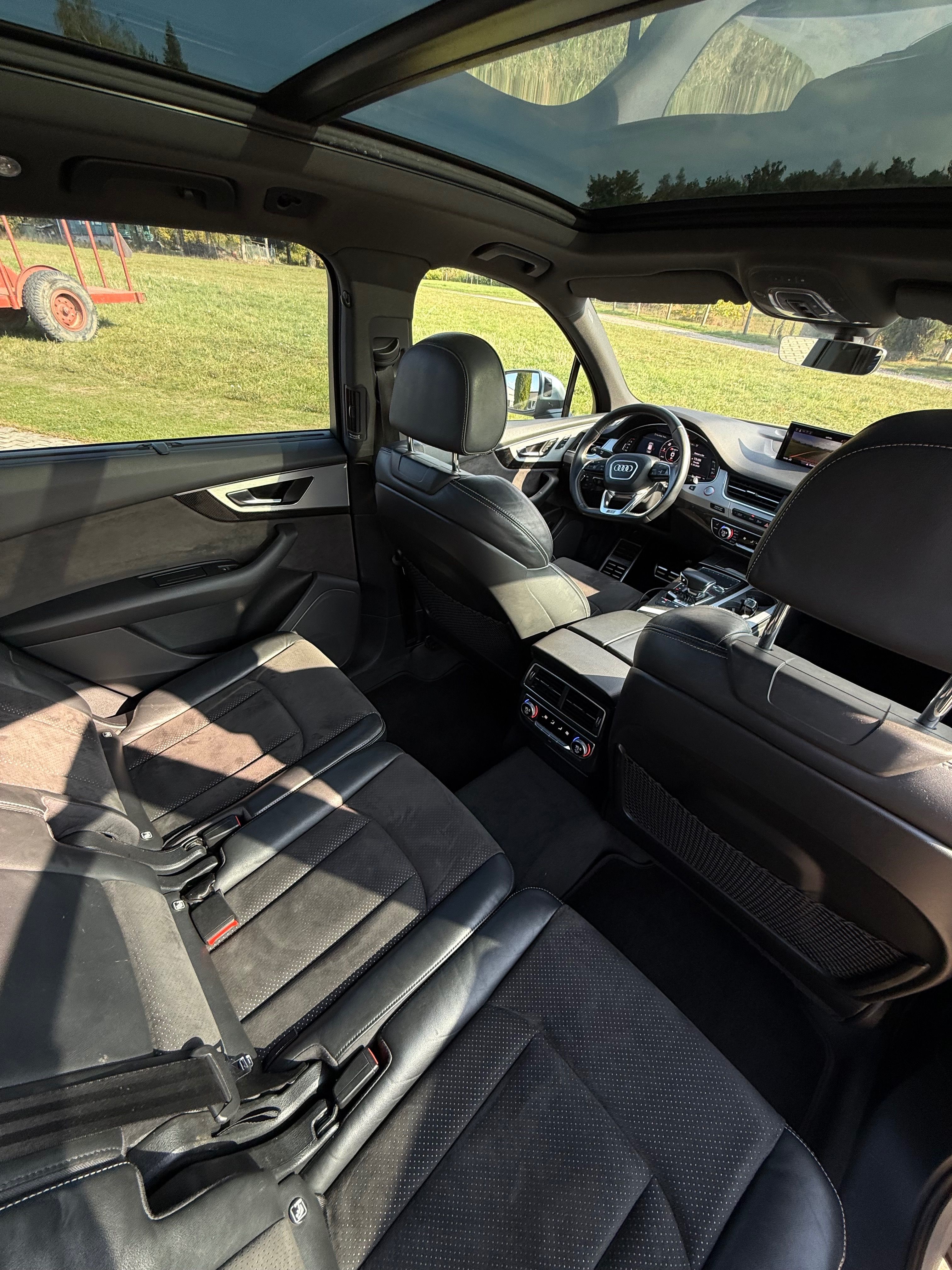 Audi SQ7, AUDI SQ7 - fotka 5