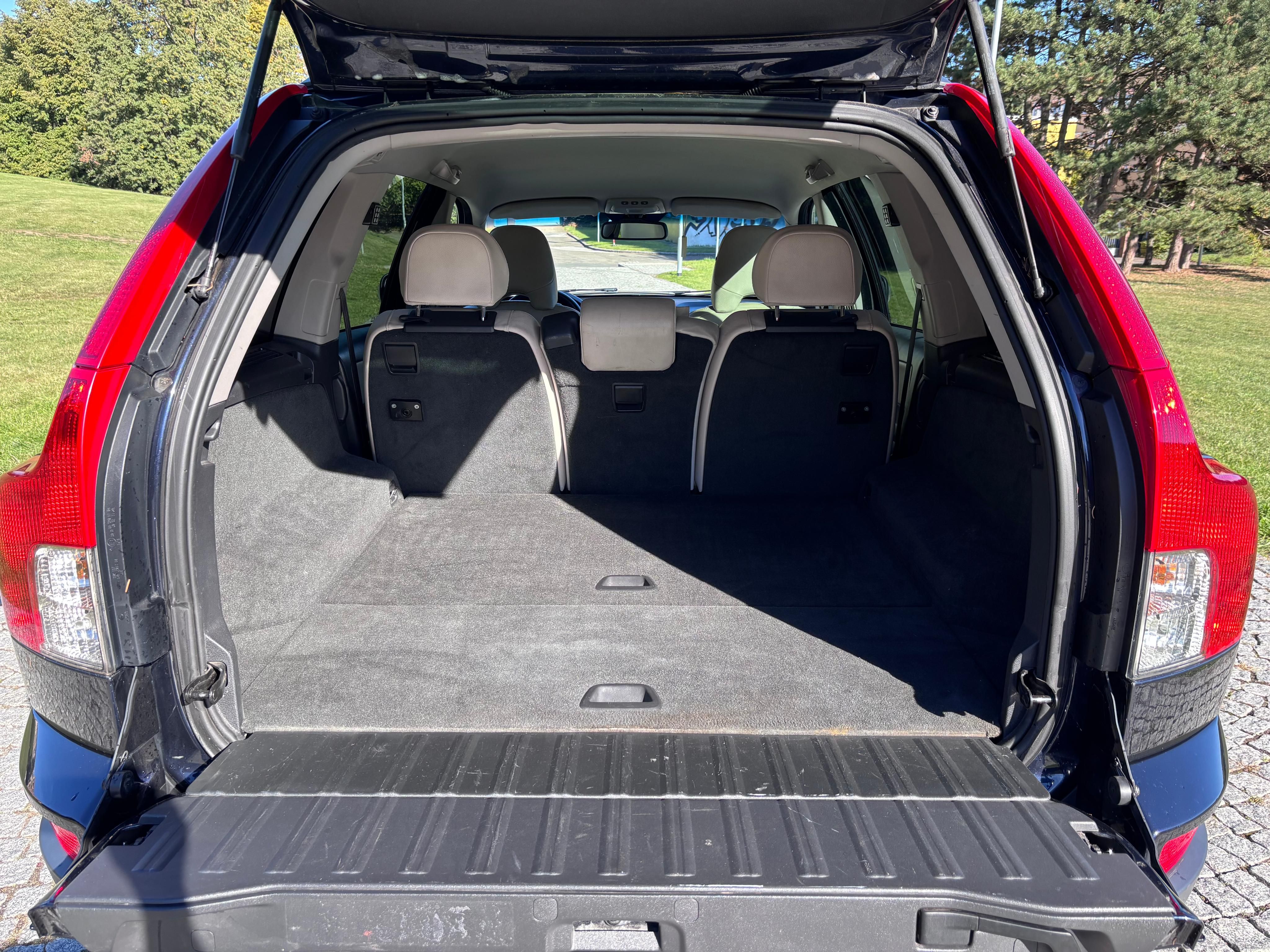 Volvo XC90, VOLVO XC90 - fotka 5