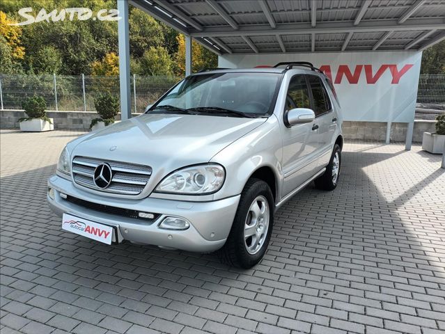 Mercedes Třída M