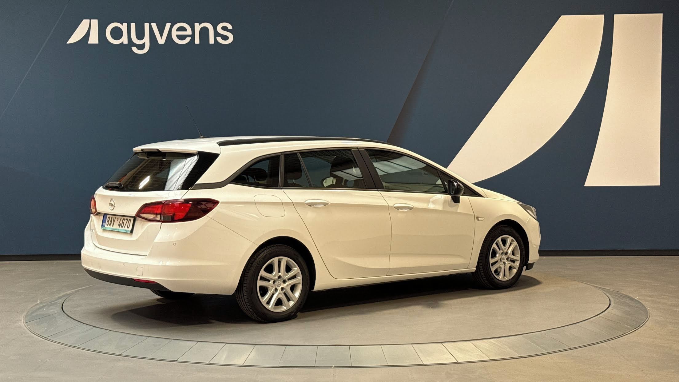 Opel Astra, 1.5 CDTi 90kW Edition ST S/S - fotka 2