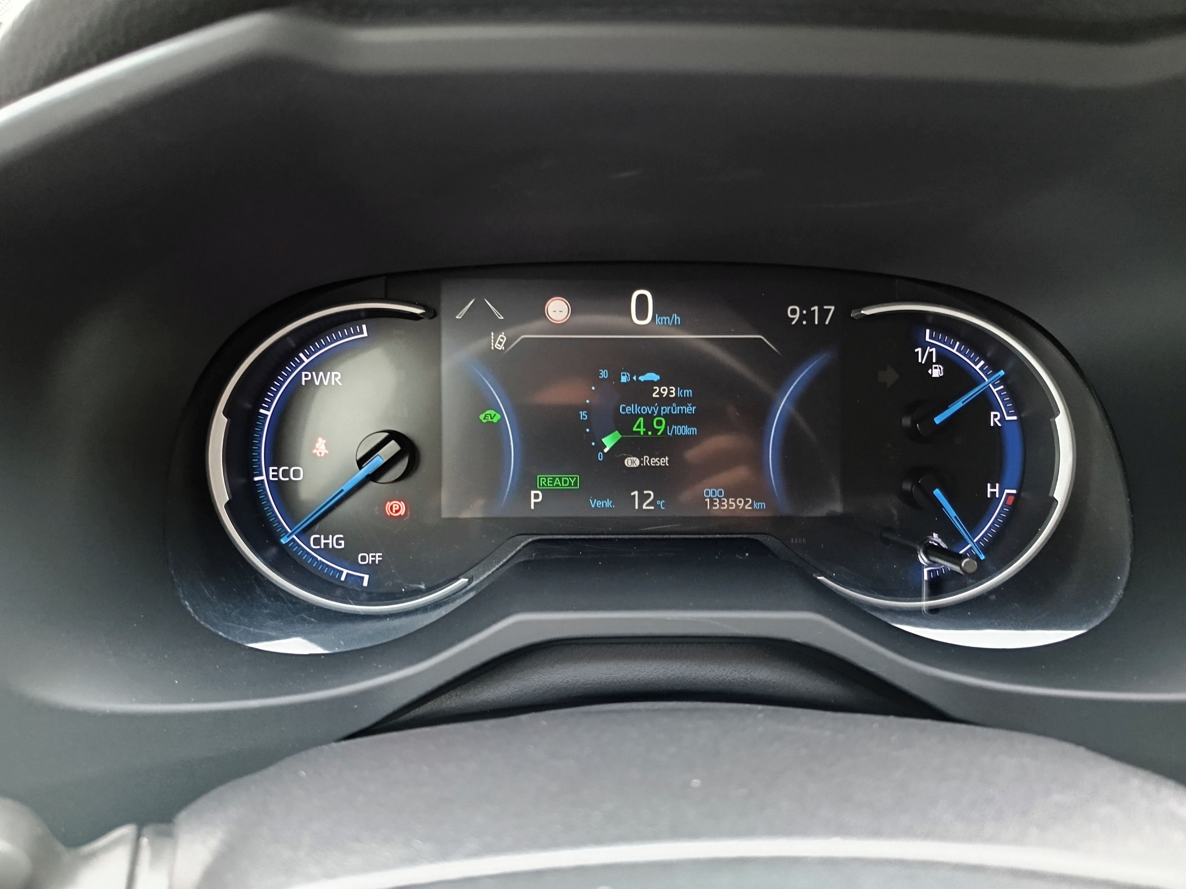 Toyota Rav4, 2.5 Hybrid 4WD Comfort - fotka 4