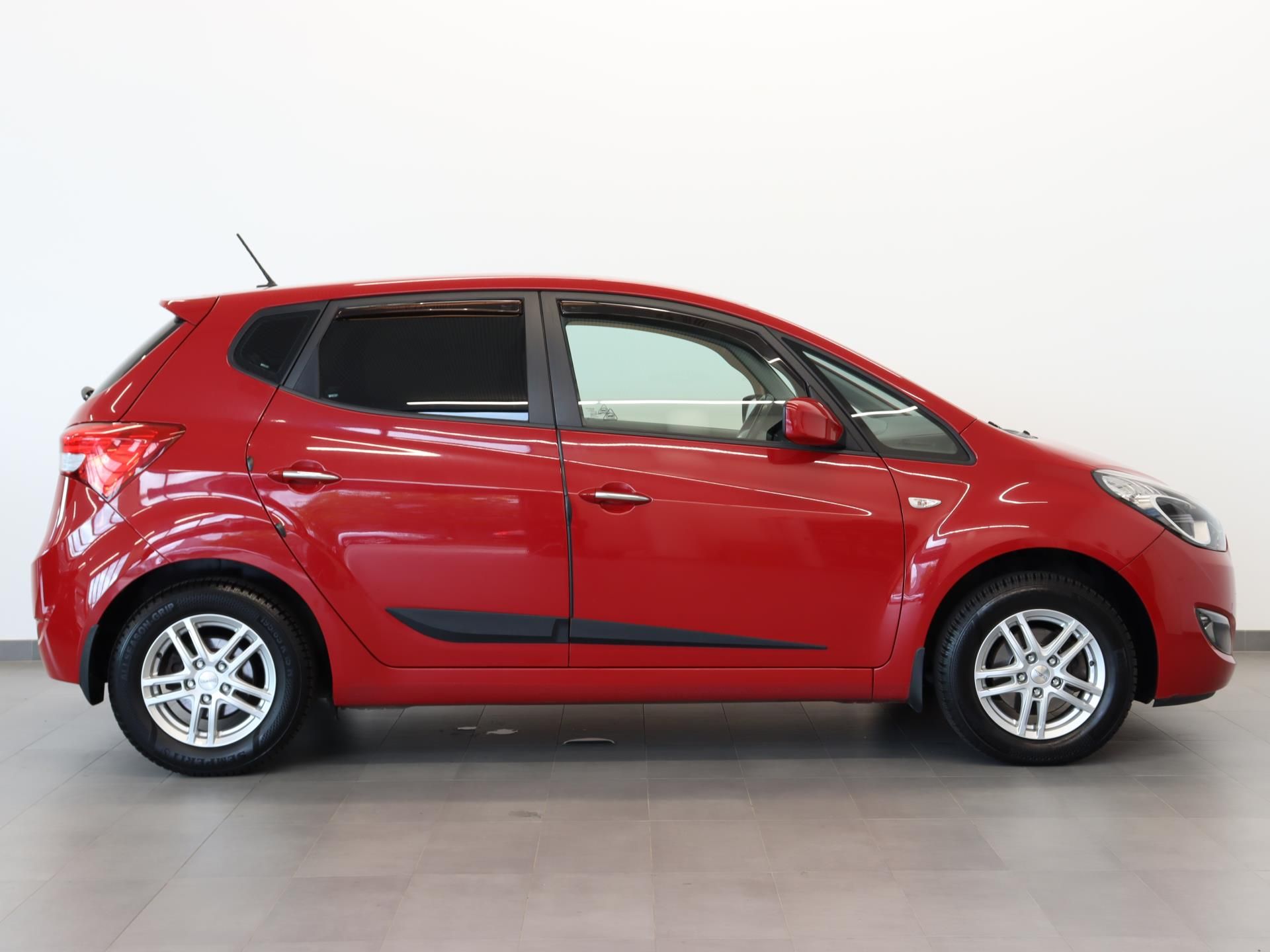 Hyundai ix20, 1,4i - fotka 3