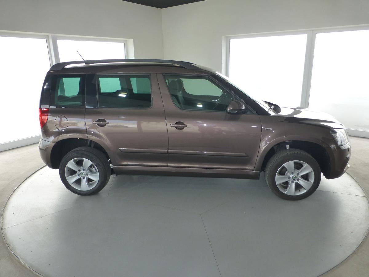 Škoda Yeti, 1,2TSI*TAŽ**NAV*PARK S**XENONY - fotka 5