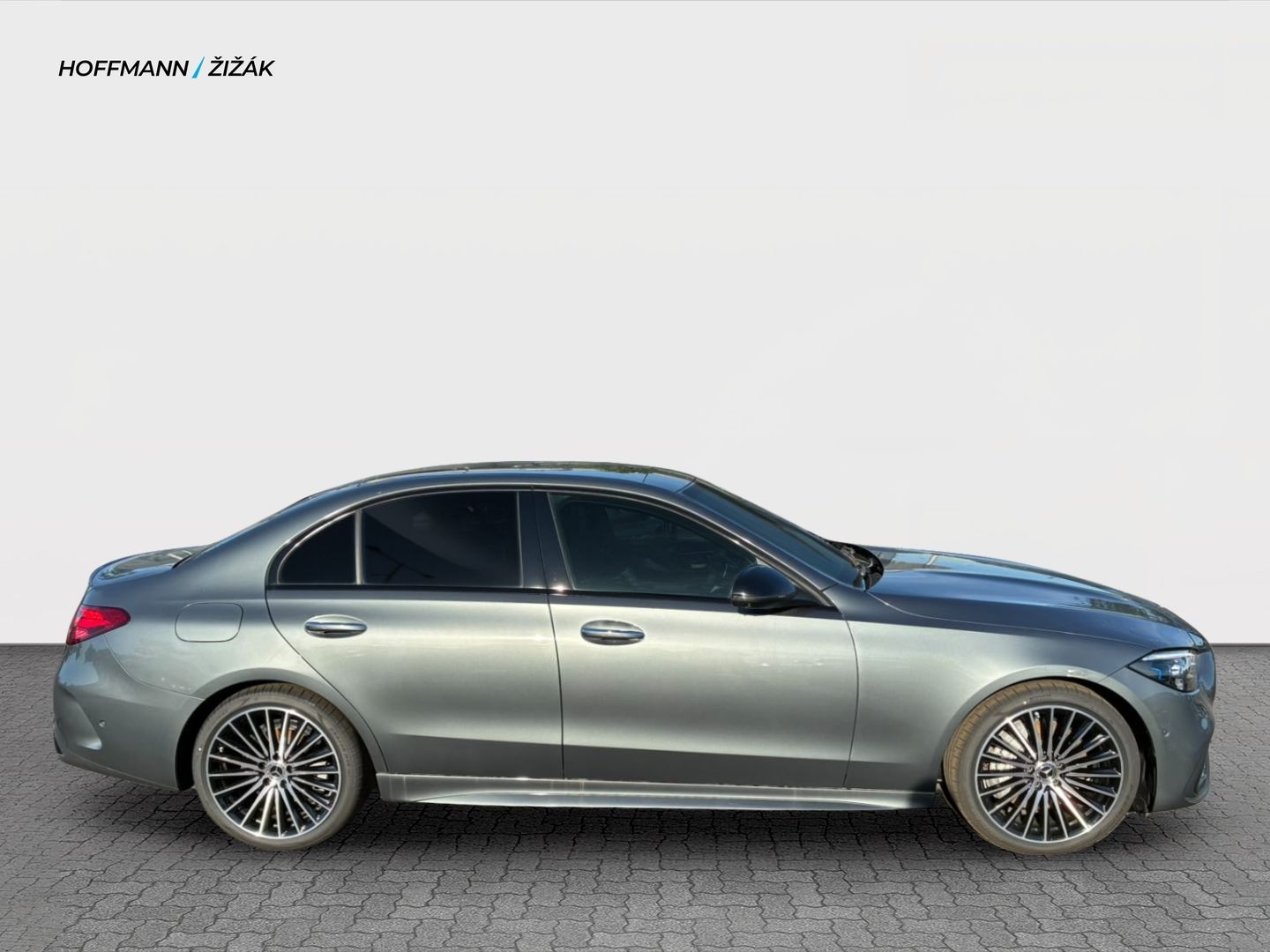 Mercedes-Benz Třídy C, 220 d 4MATIC Edition 140 Years - fotka 4