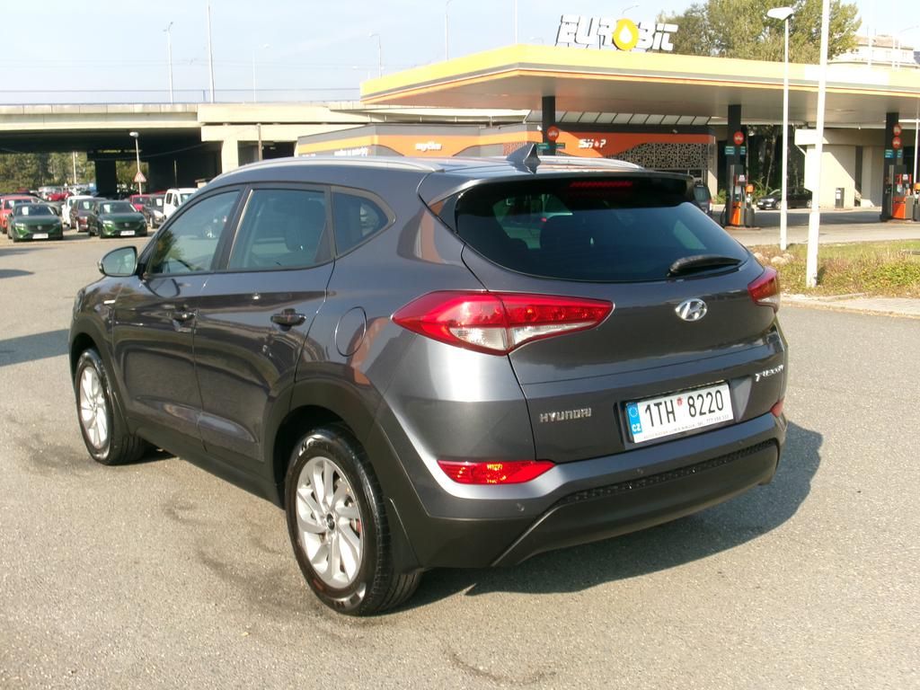 Hyundai Tucson, 1.6 GDi KOUPENO ČR,1.MAJITEL - fotka 3