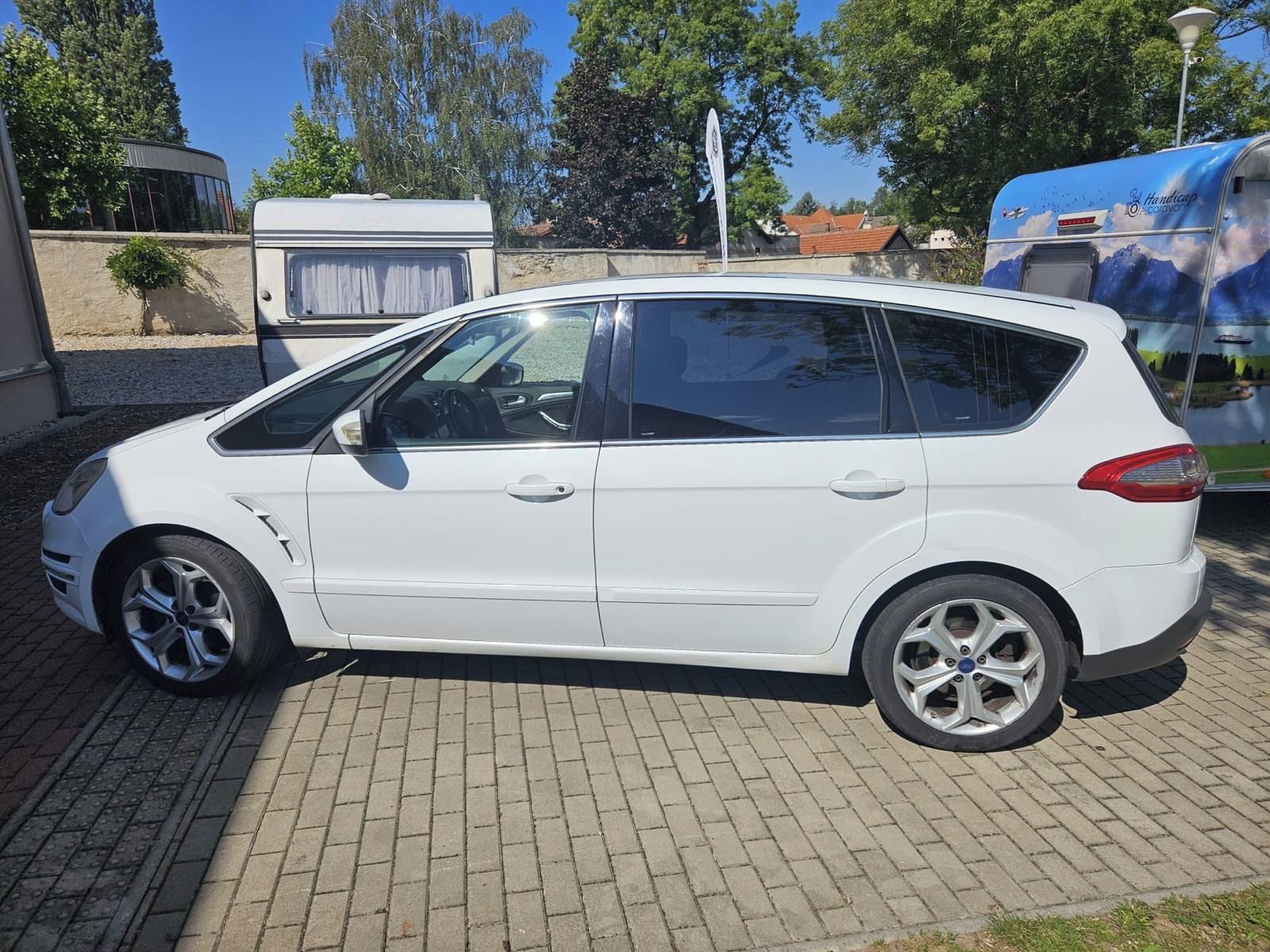 Ford S-MAX - fotka 5