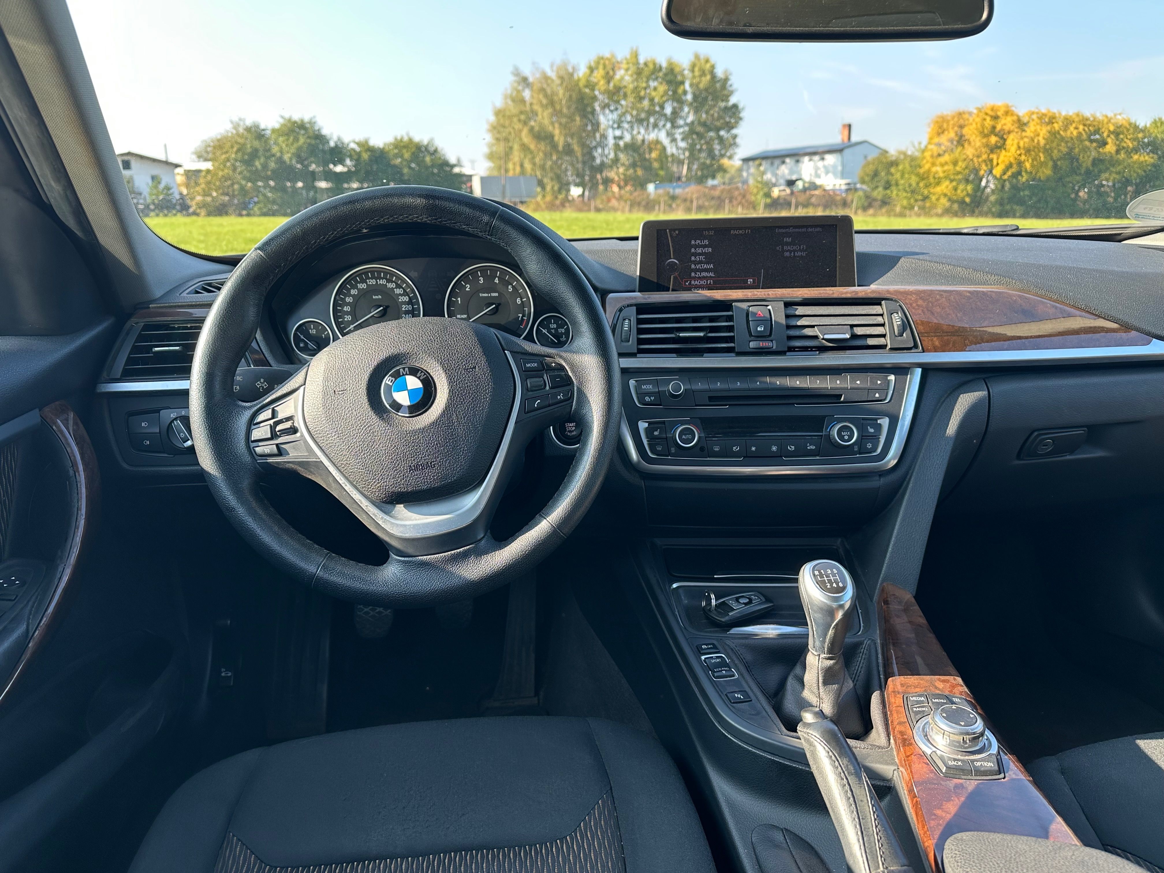 BMW Řada 3, Bmw f30 320i luxury manual 154 - fotka 4