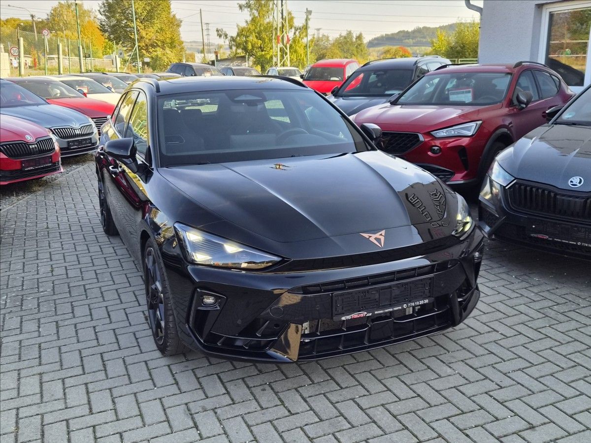 Cupra Leon, 2,0 TSi VZ333 *PANO*KAMERA*TAŽ - fotka 4